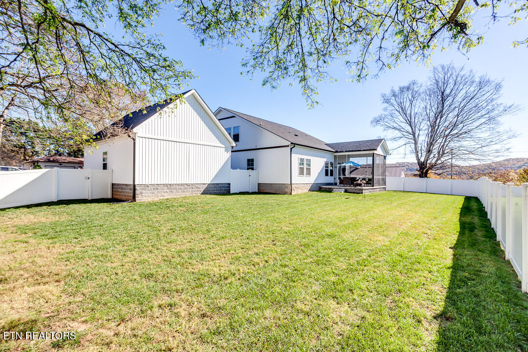 7605 Cedarcrest Road Knoxville TN 37938