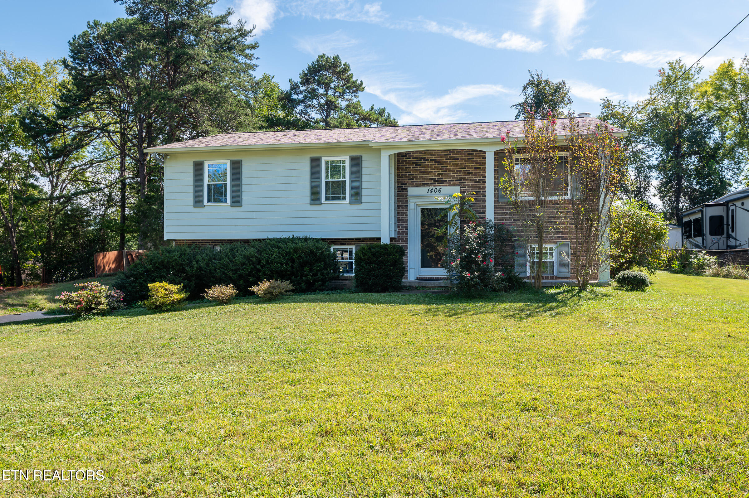1406 Barcelona Drive Knoxville TN 37923
