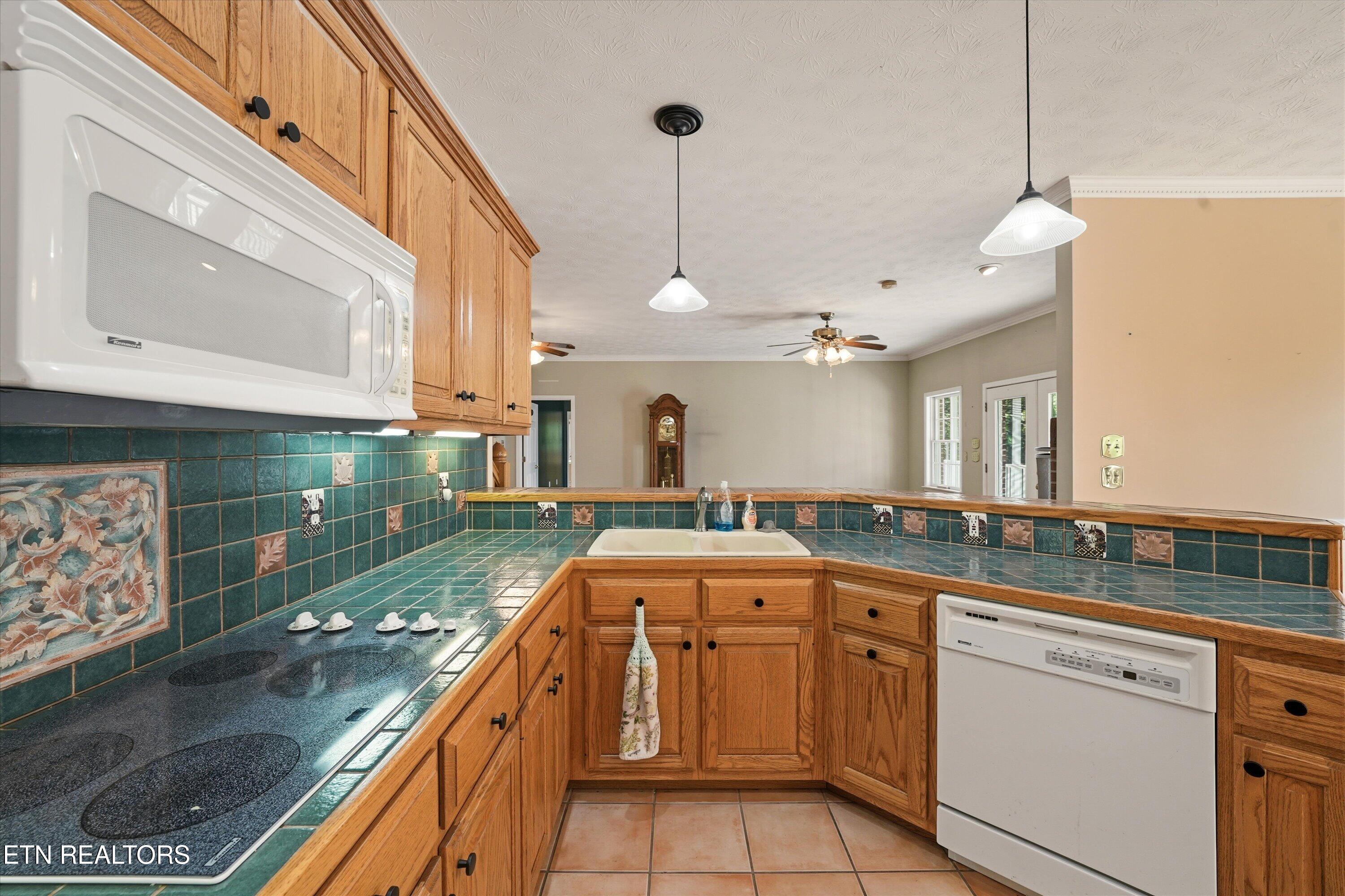 2168 Ranch Road Dandridge TN 37725