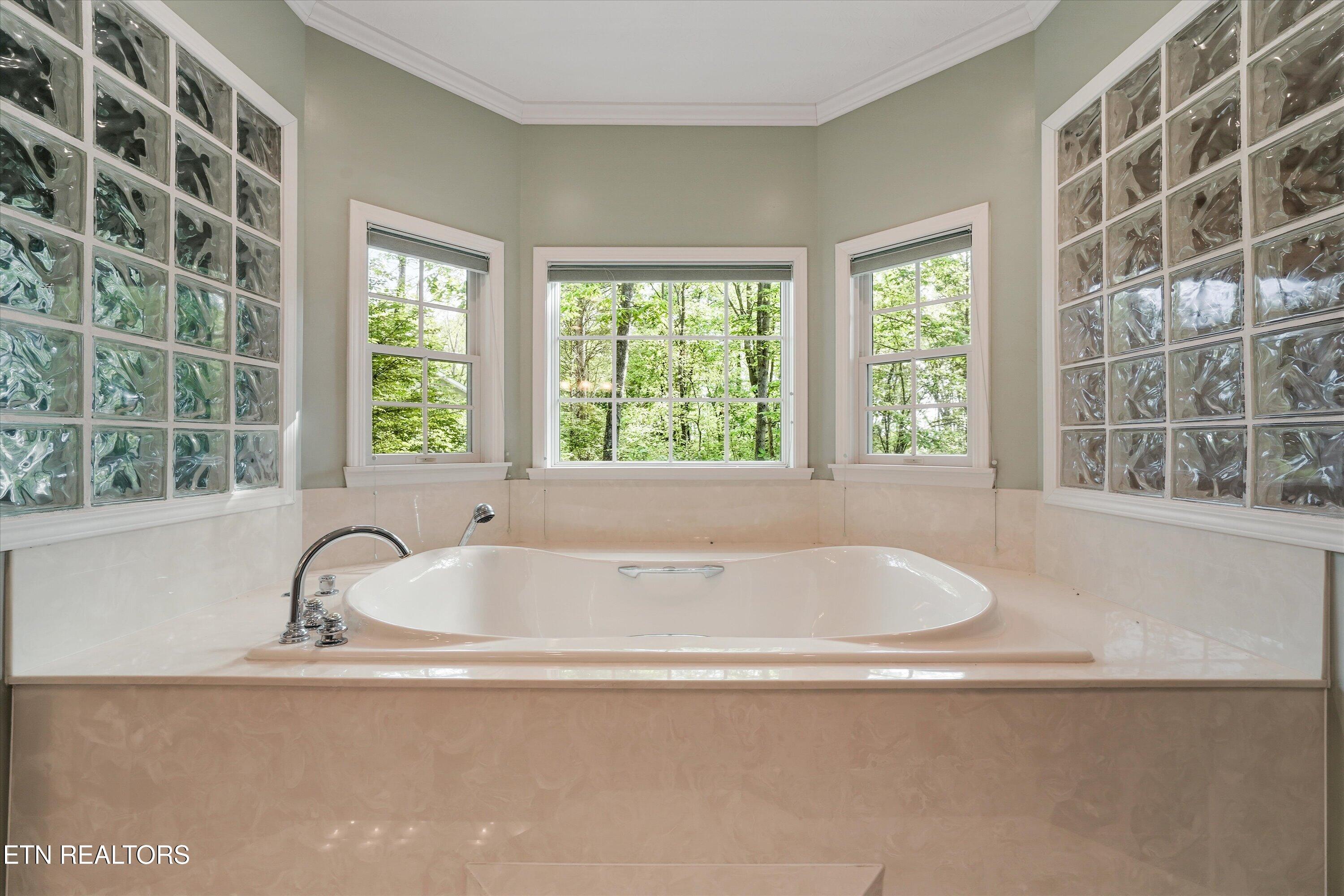2168 Ranch Road Dandridge TN 37725