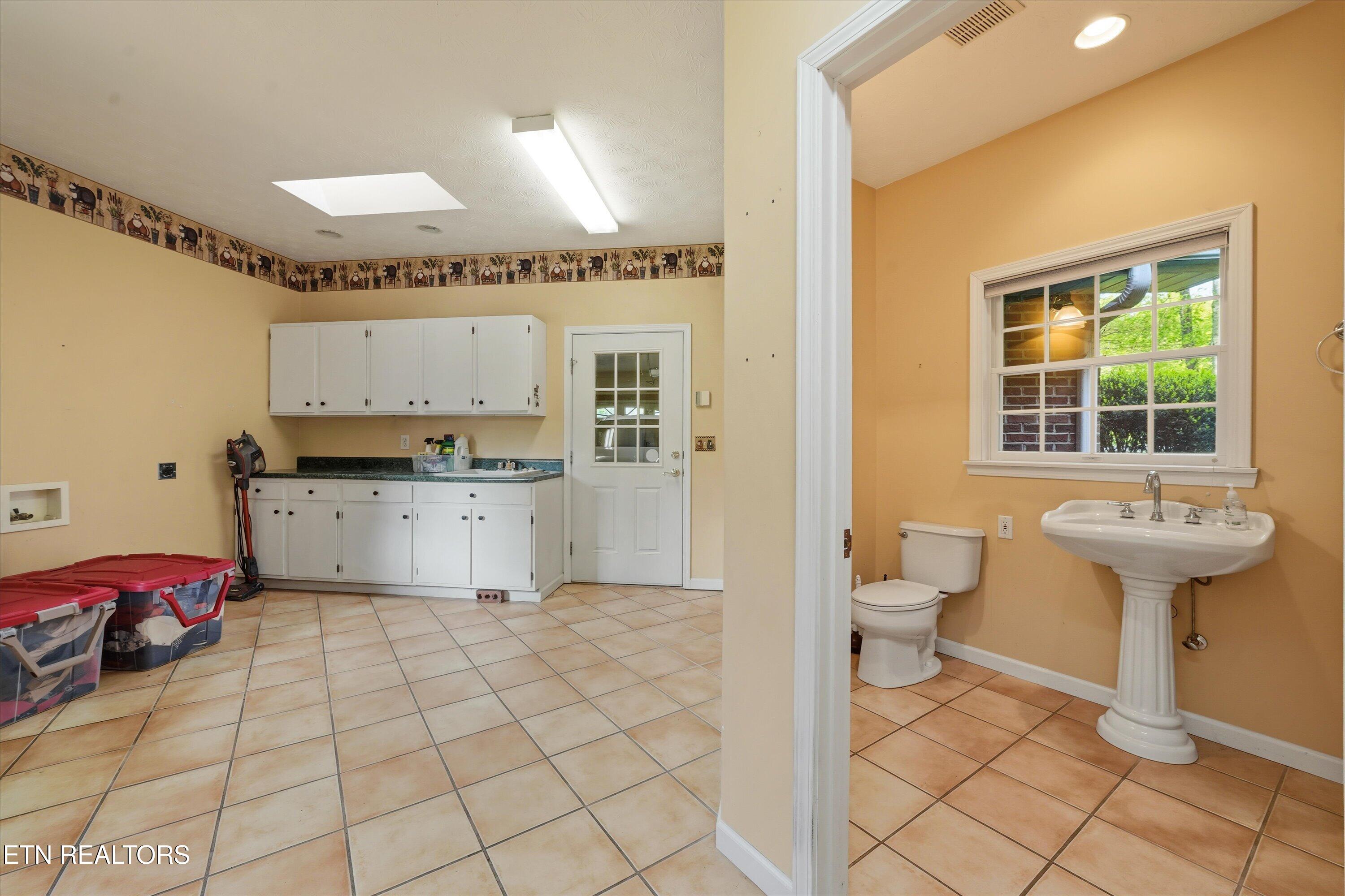2168 Ranch Road Dandridge TN 37725