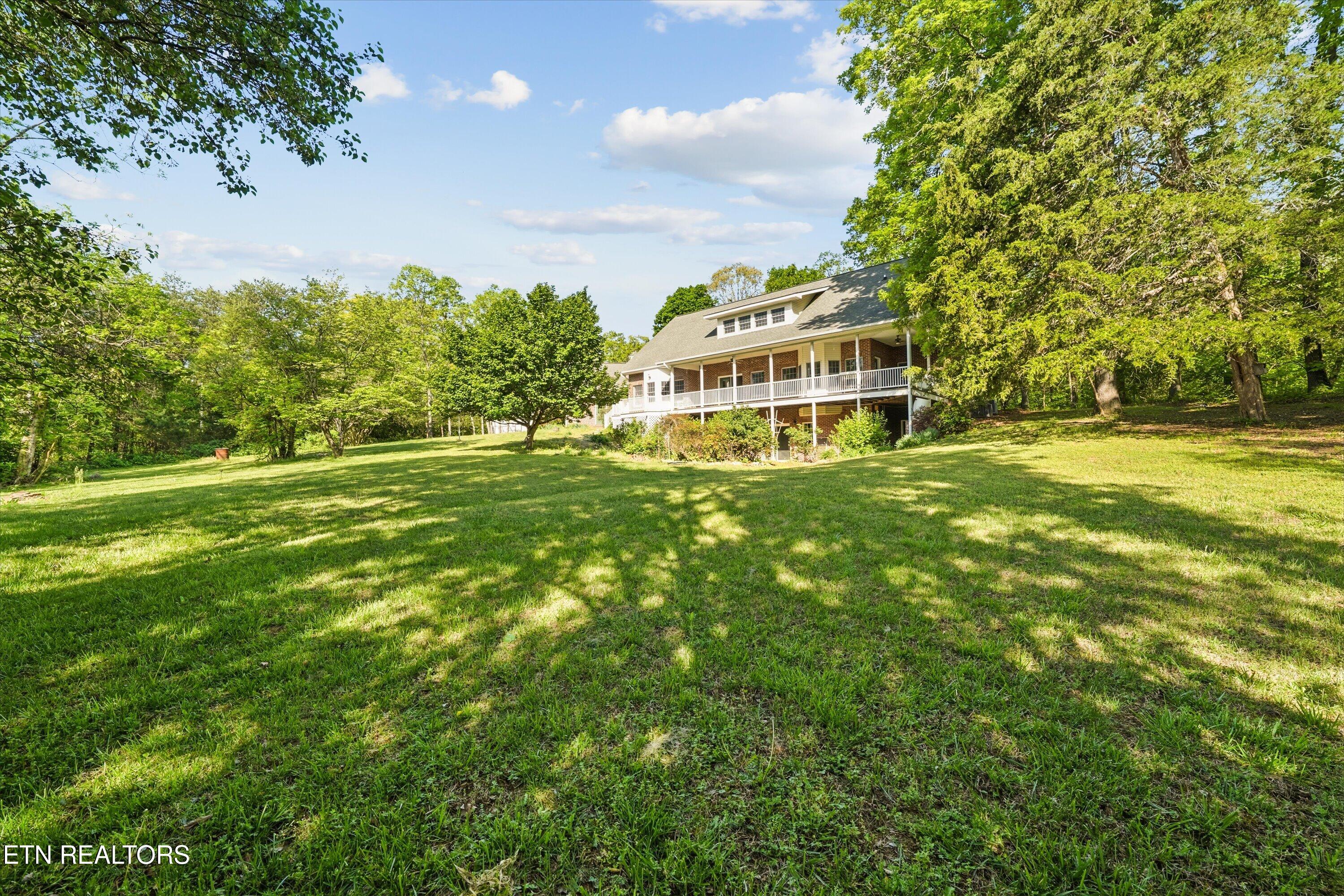 2168 Ranch Road Dandridge TN 37725