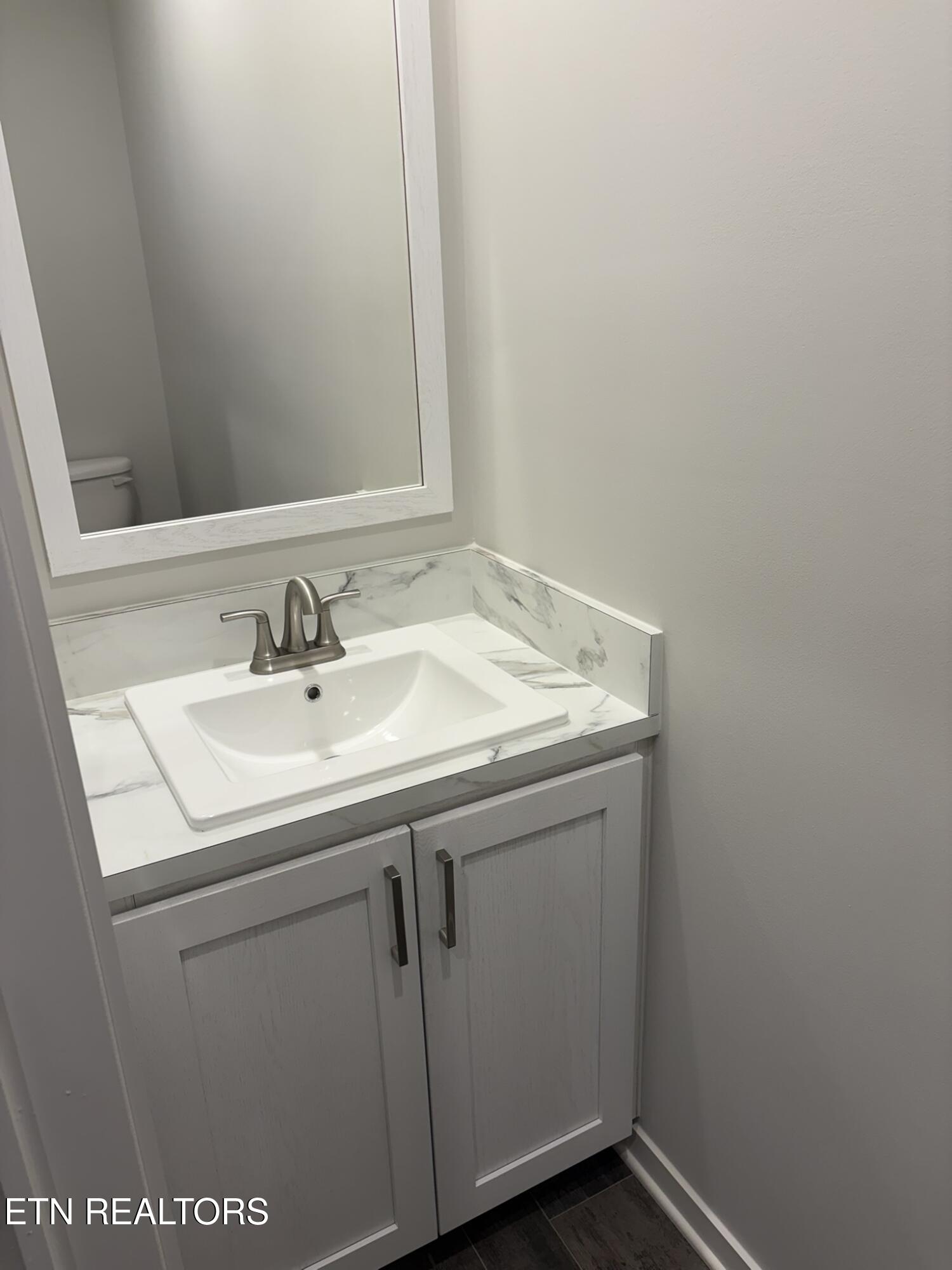 3827 Crimson Clover Lane Knoxville TN 37924