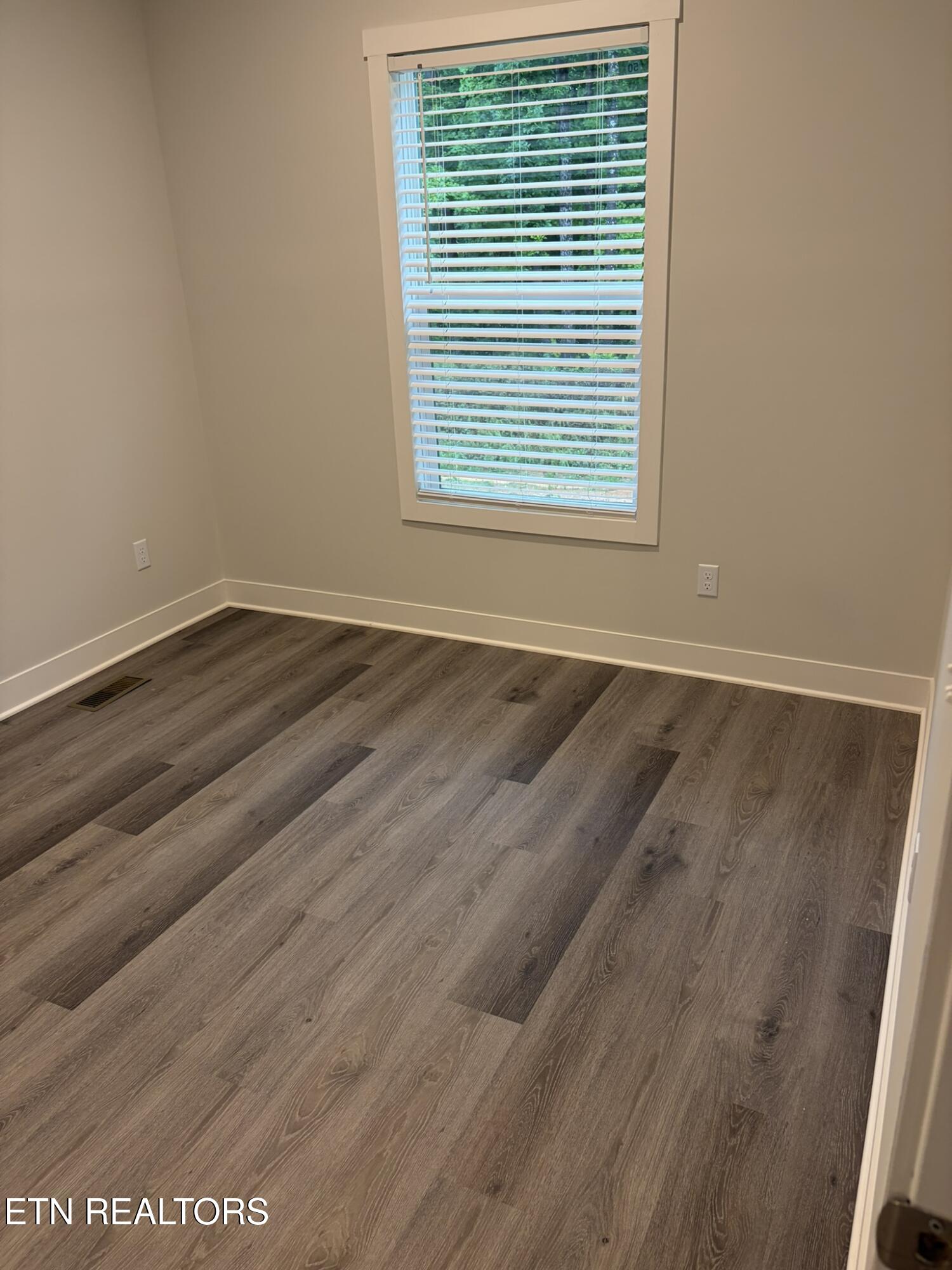 3827 Crimson Clover Lane Knoxville TN 37924