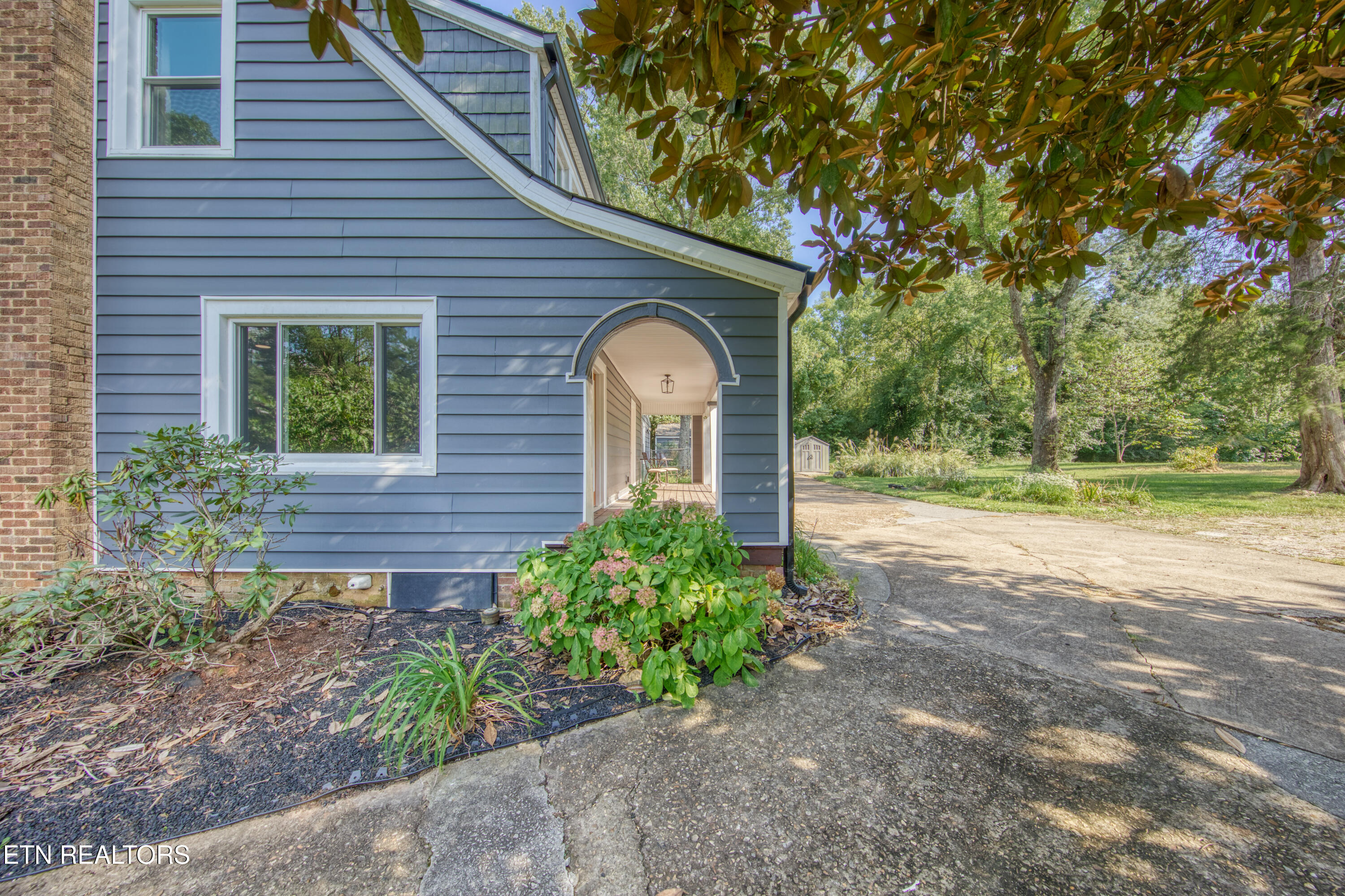 2624 Delrose Drive Knoxville TN 37914