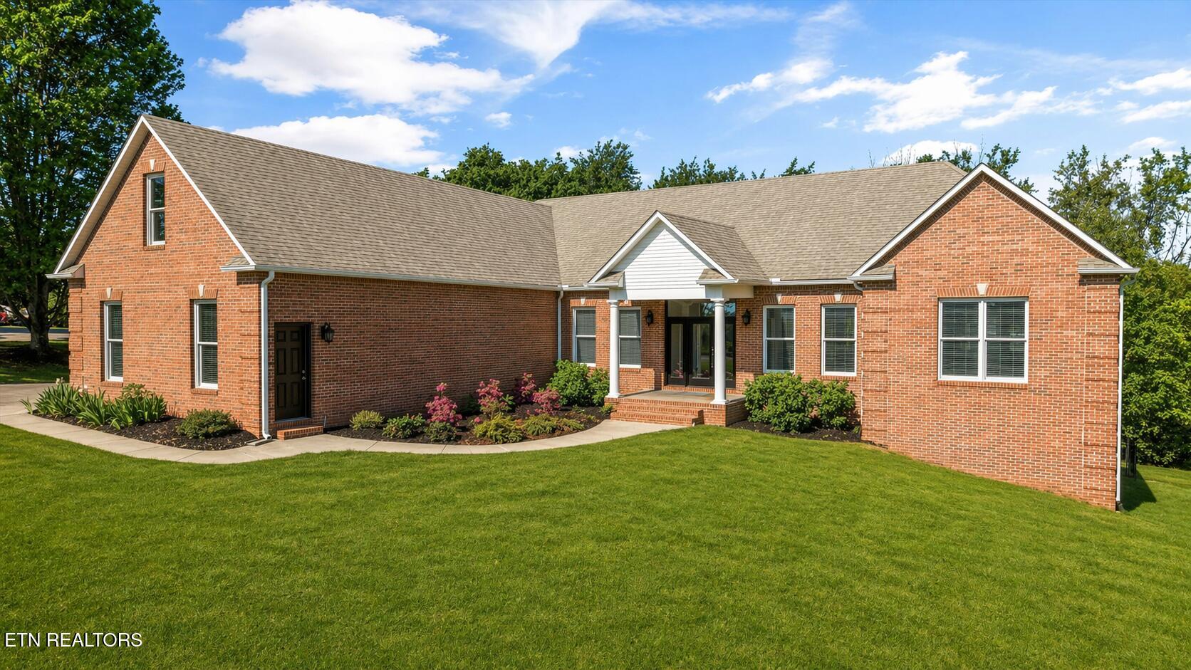 3962 Logans Landing Circle Louisville TN 37777