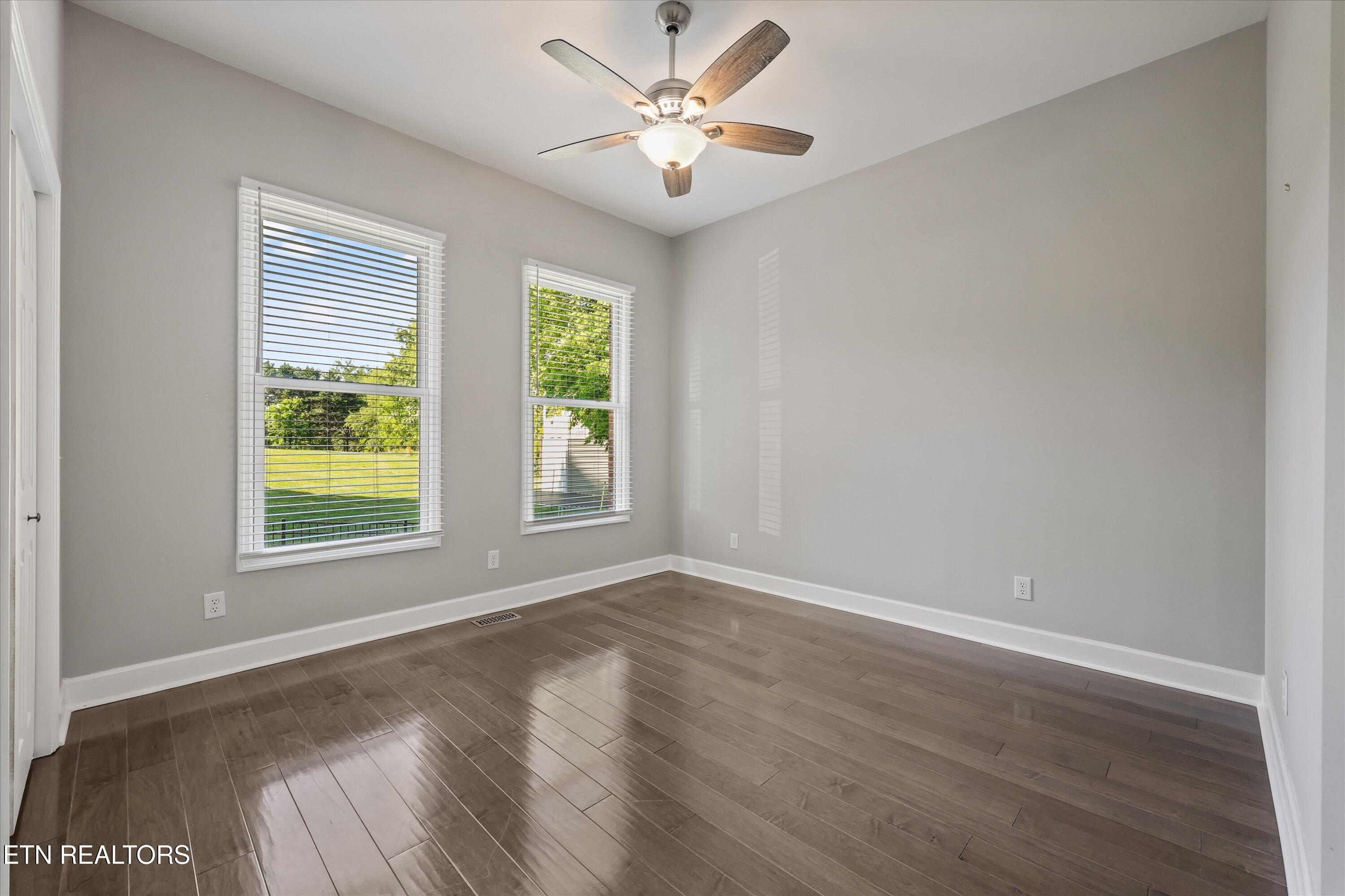 3962 Logans Landing Circle Louisville TN 37777