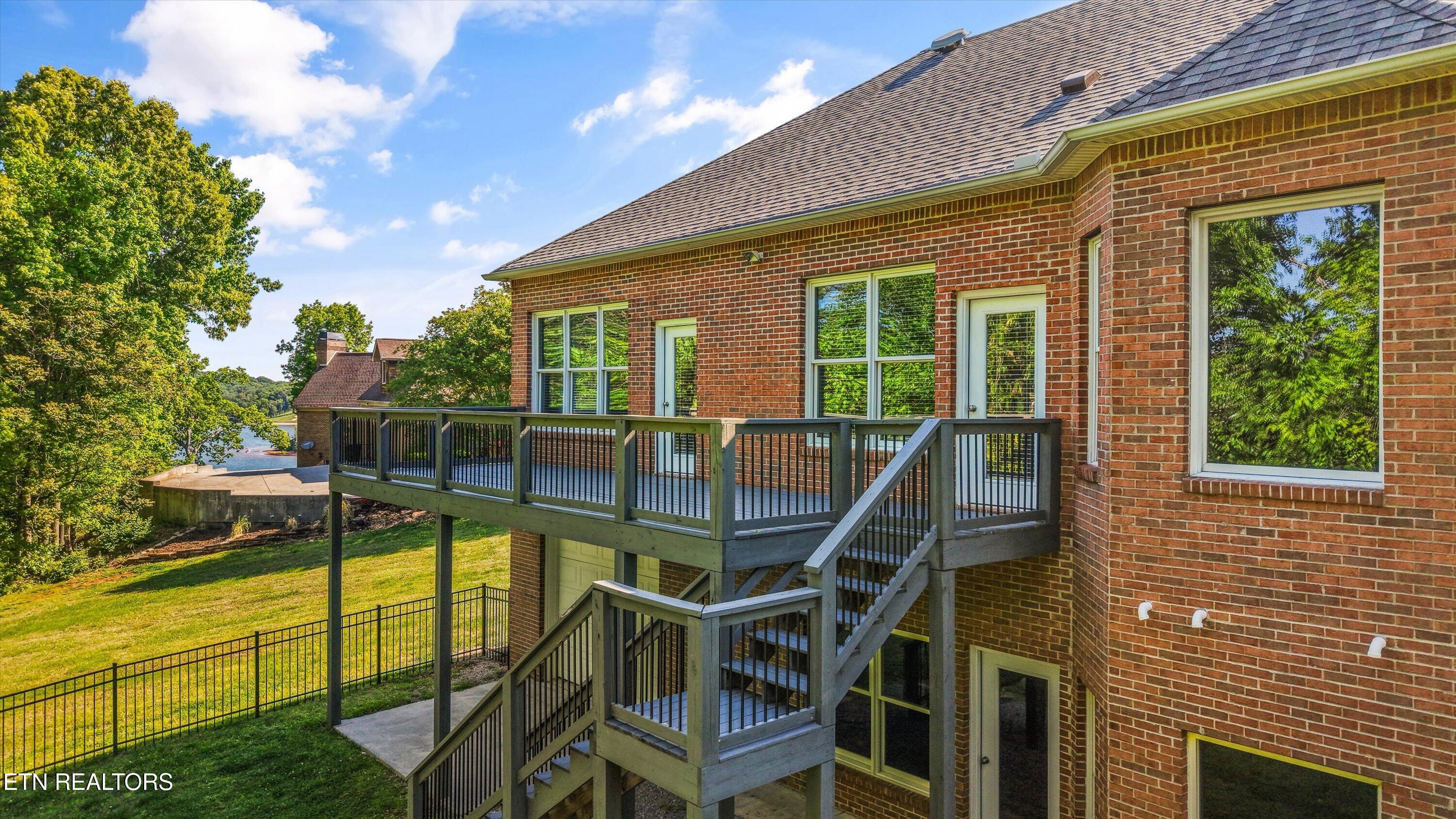 3962 Logans Landing Circle Louisville TN 37777