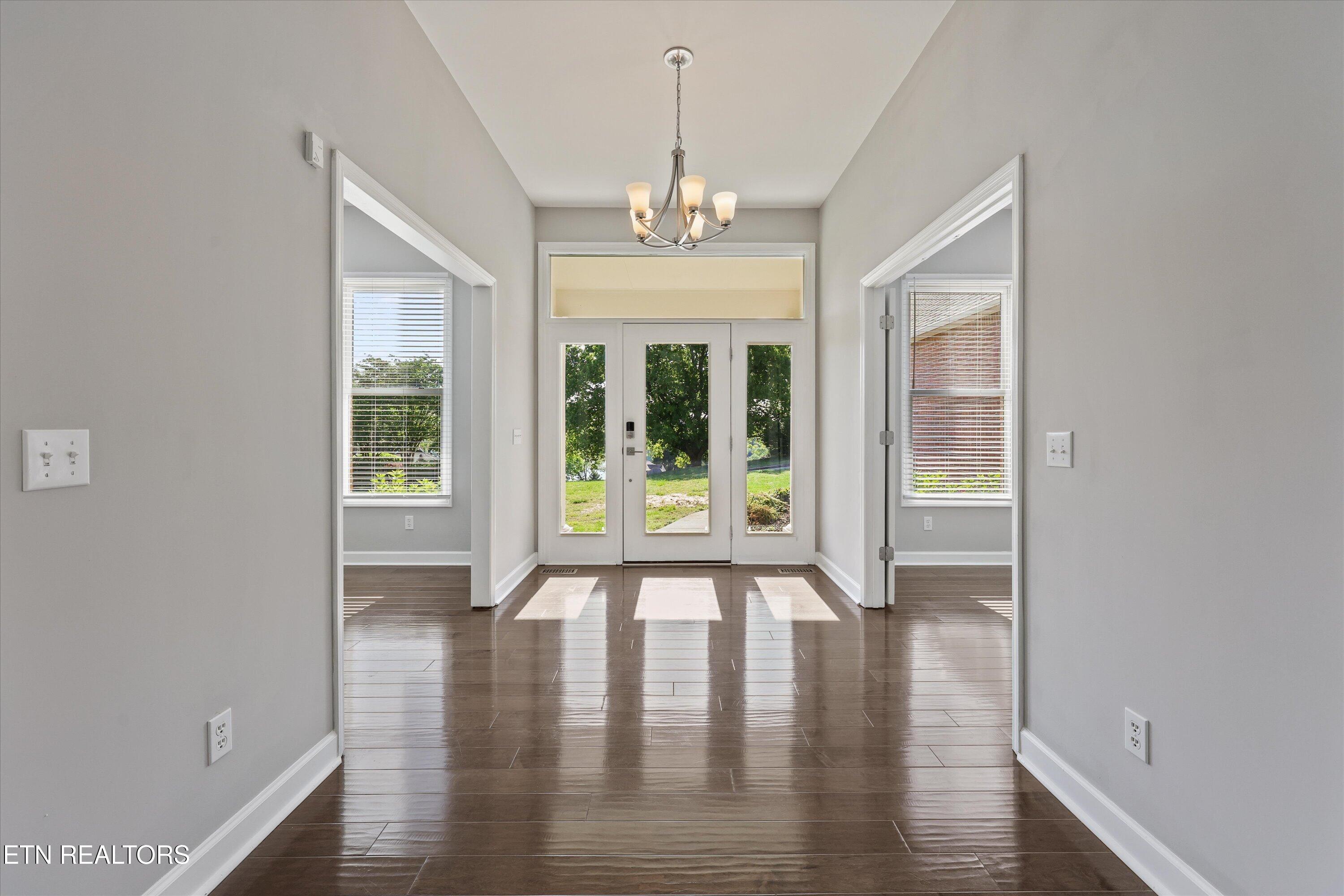 3962 Logans Landing Circle Louisville TN 37777