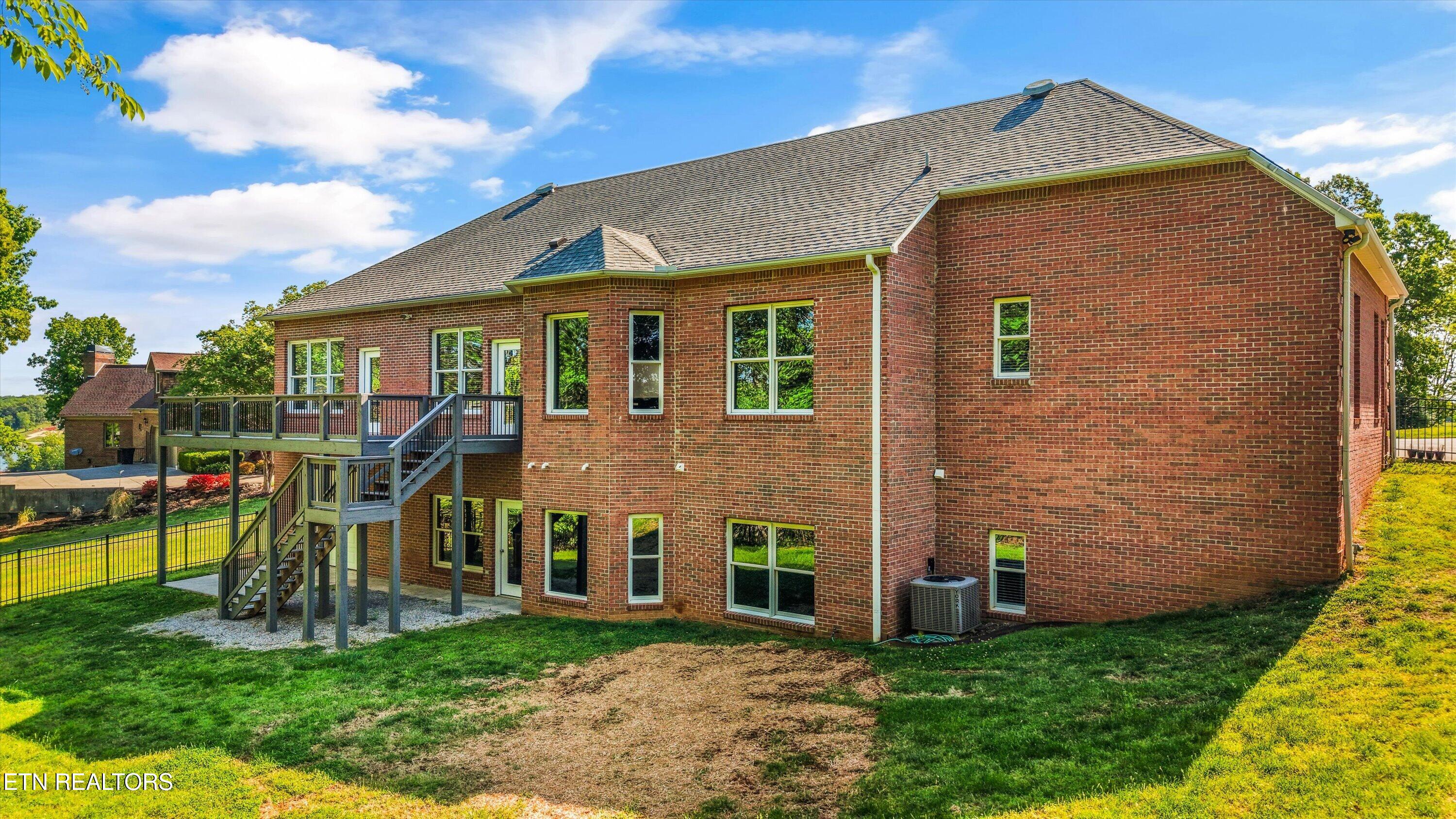 3962 Logans Landing Circle Louisville TN 37777
