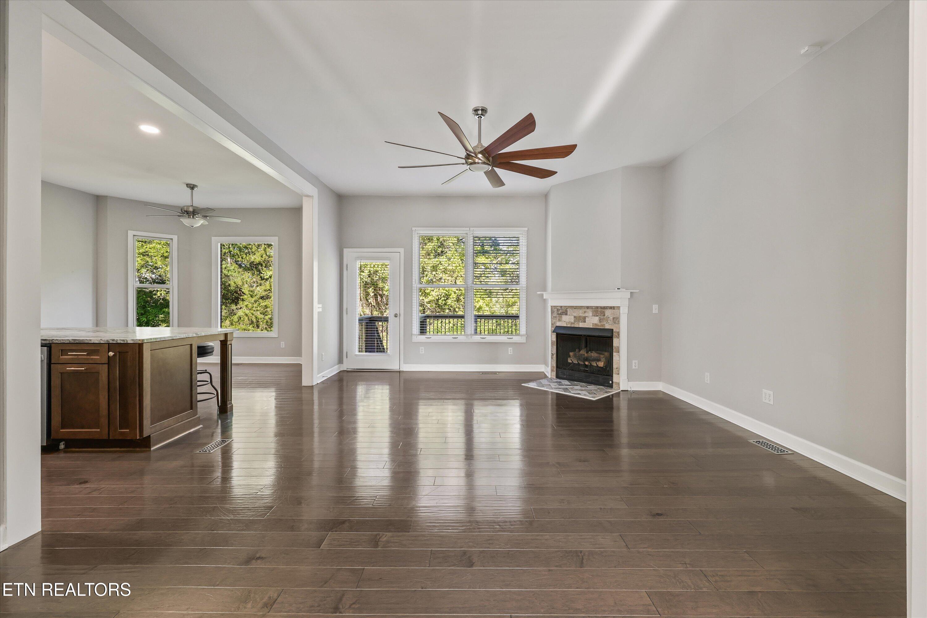 3962 Logans Landing Circle Louisville TN 37777