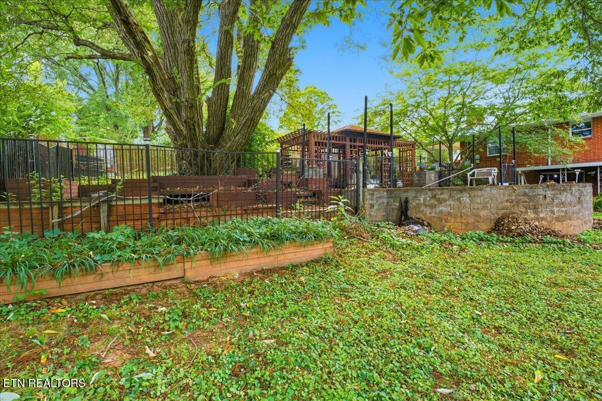 4312 Comet Lane Knoxville TN 37914