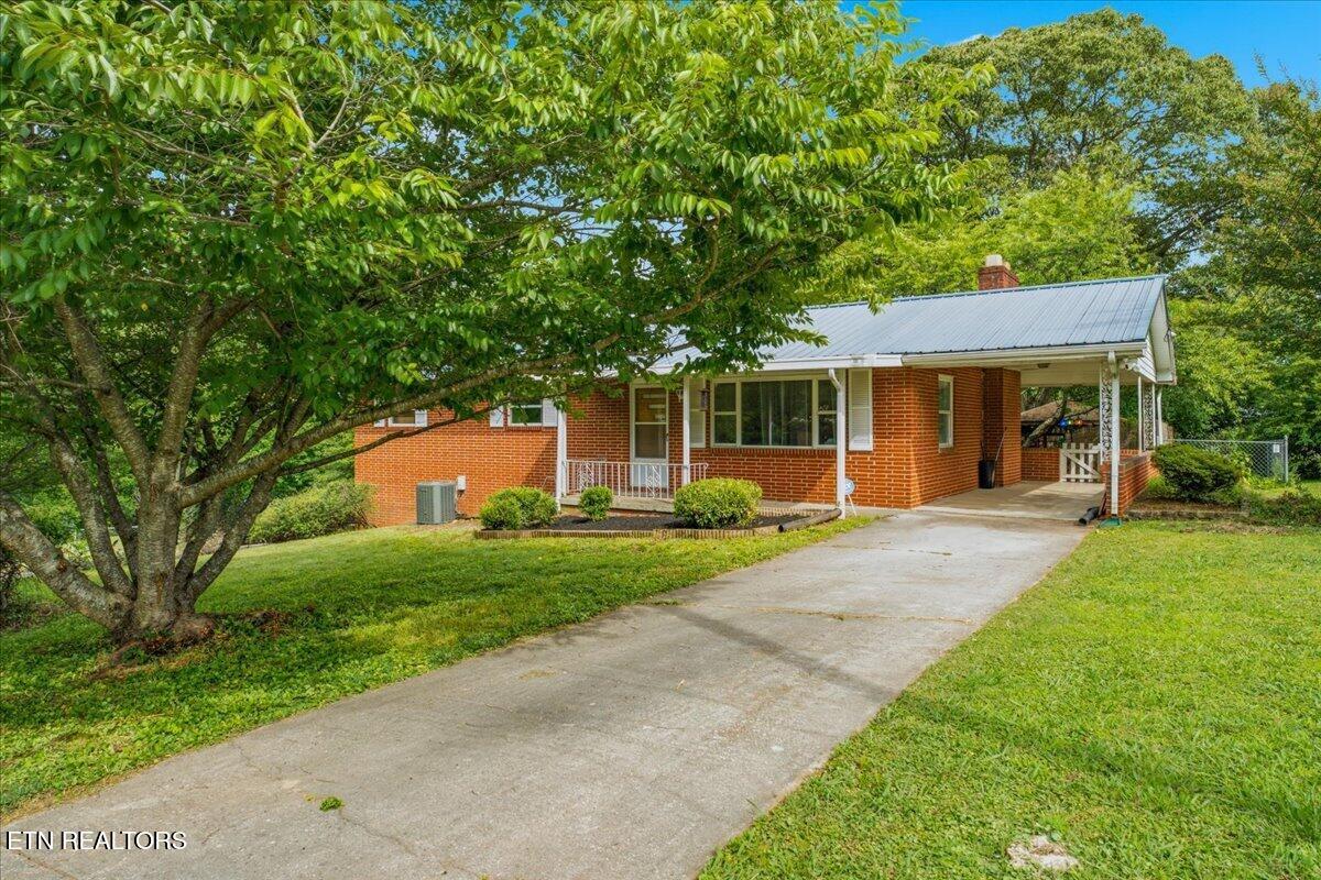4312 Comet Lane Knoxville TN 37914