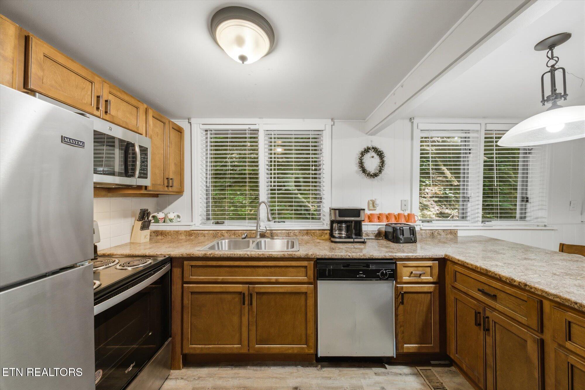 1215 N Baden Drive Gatlinburg TN 37738