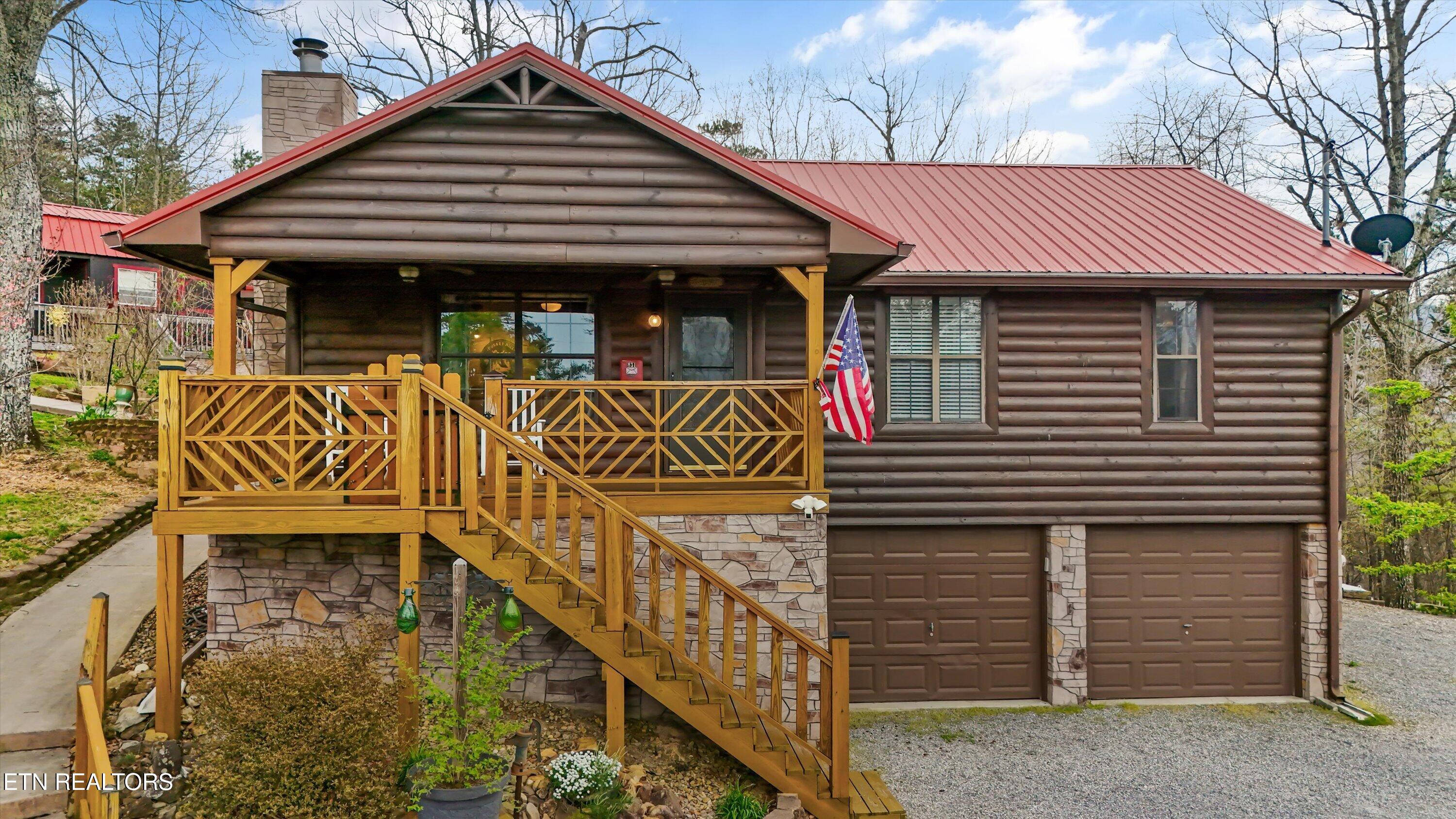 831 Lloyd Huskey Road Pigeon Forge TN 37863