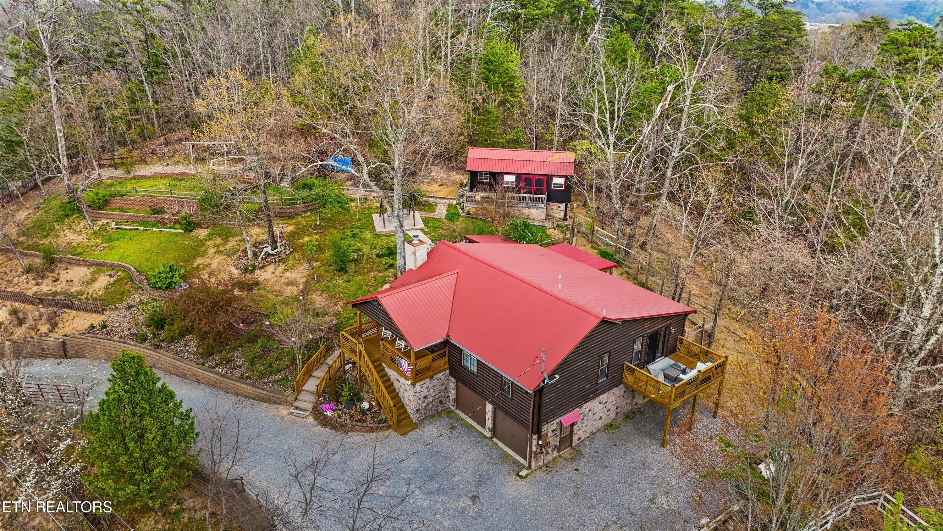 831 Lloyd Huskey Road Pigeon Forge TN 37863
