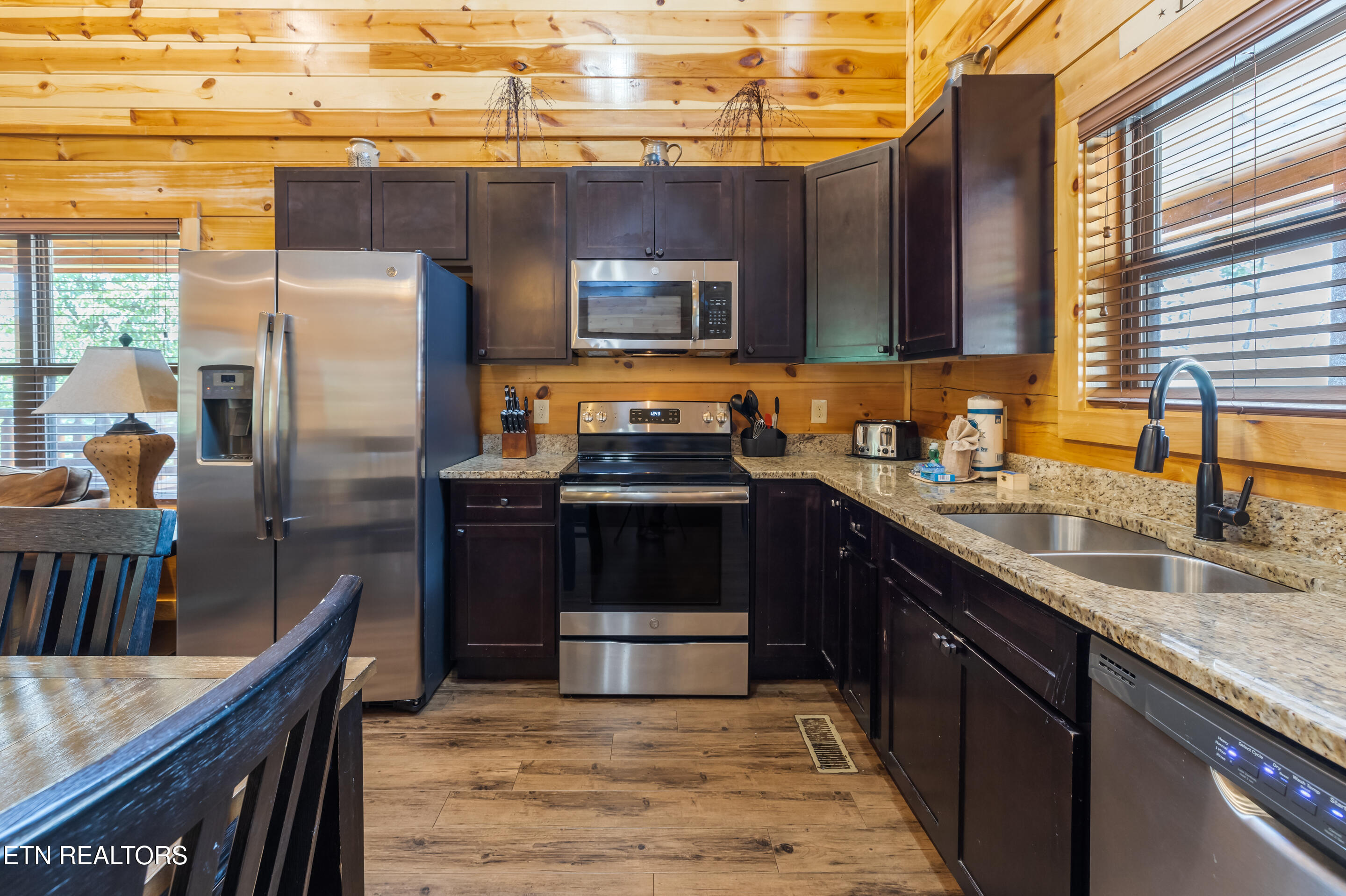 1109 Antelope Way Sevierville TN 37862