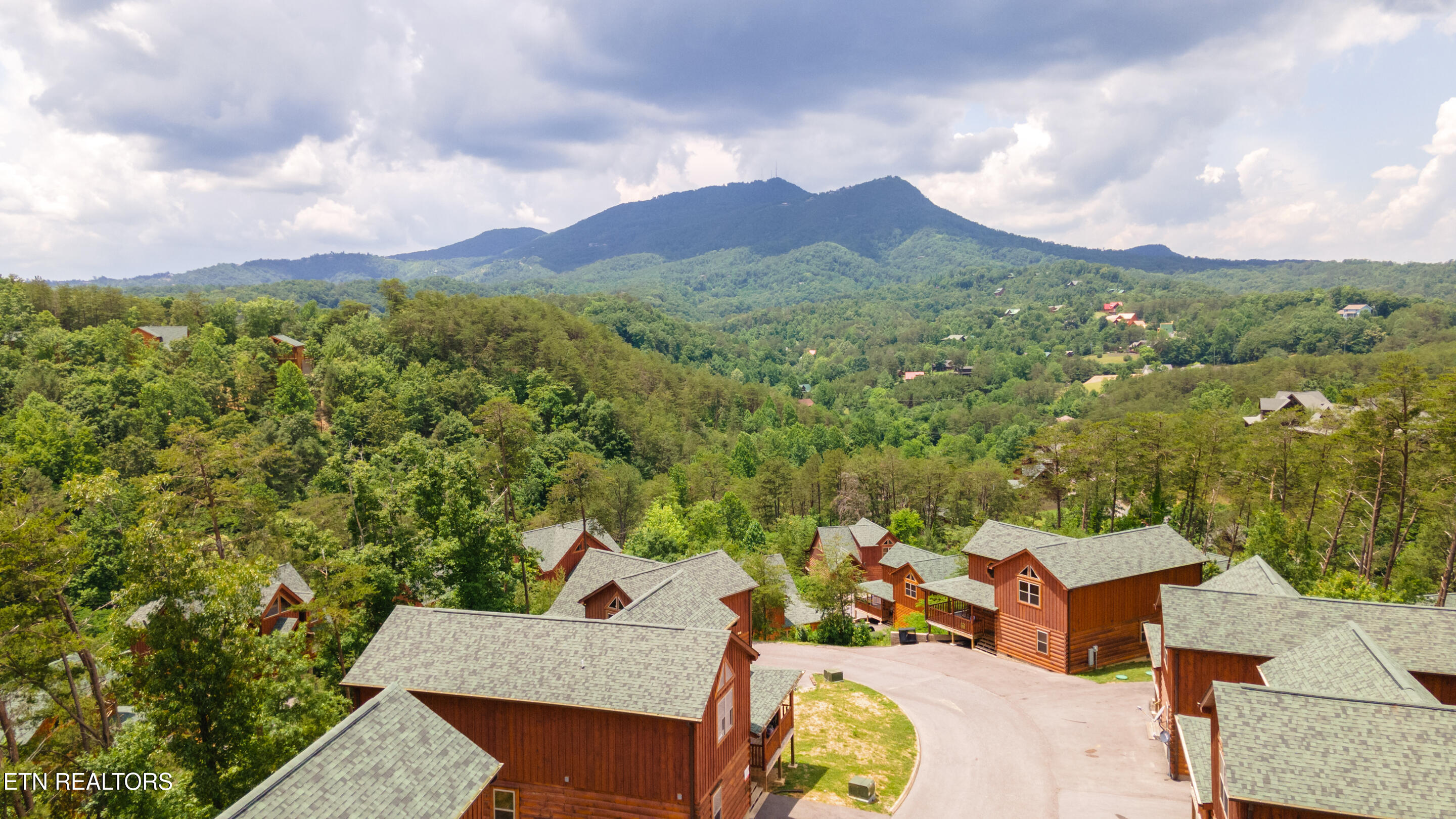1109 Antelope Way Sevierville TN 37862