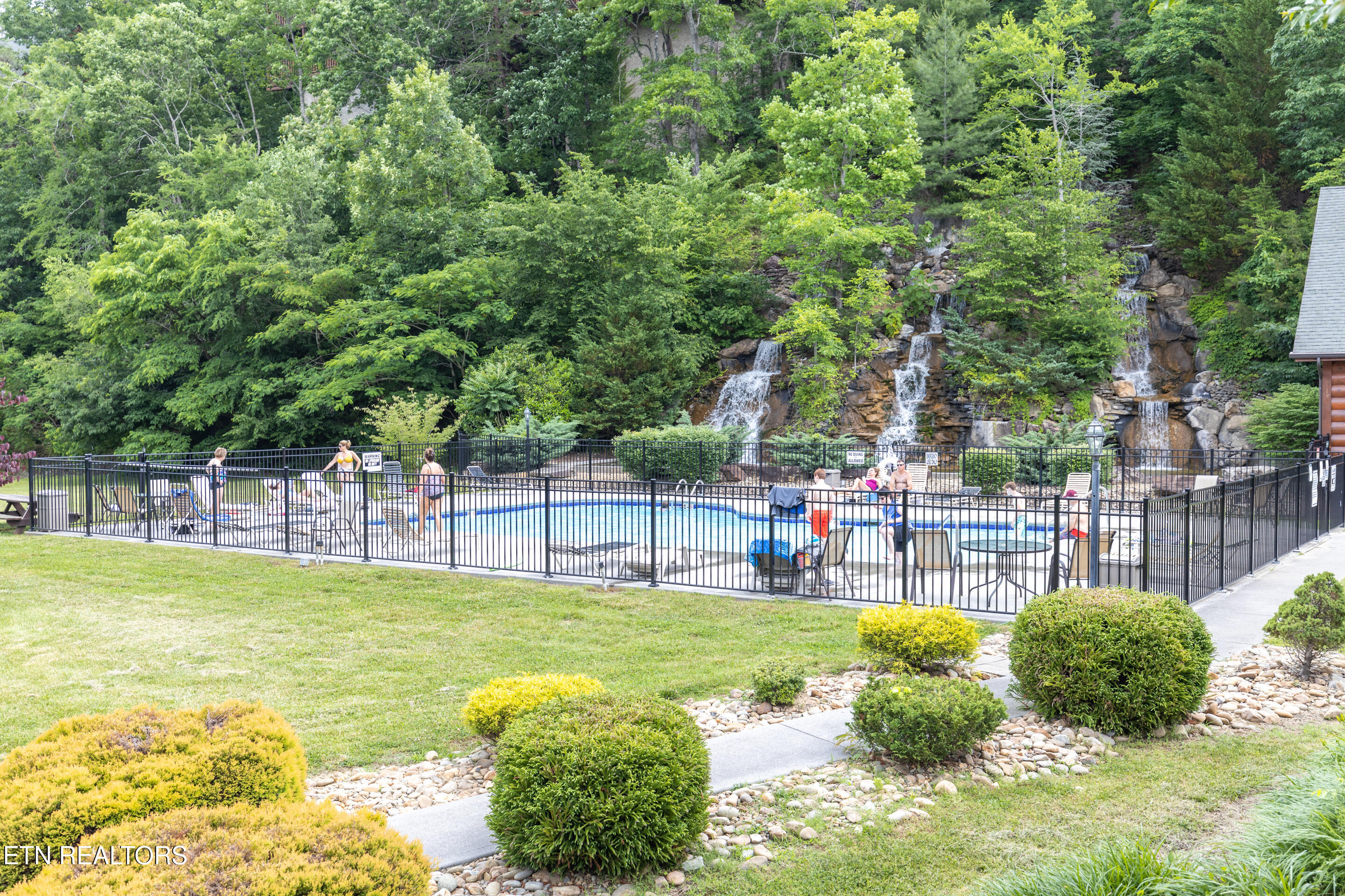 1109 Antelope Way Sevierville TN 37862