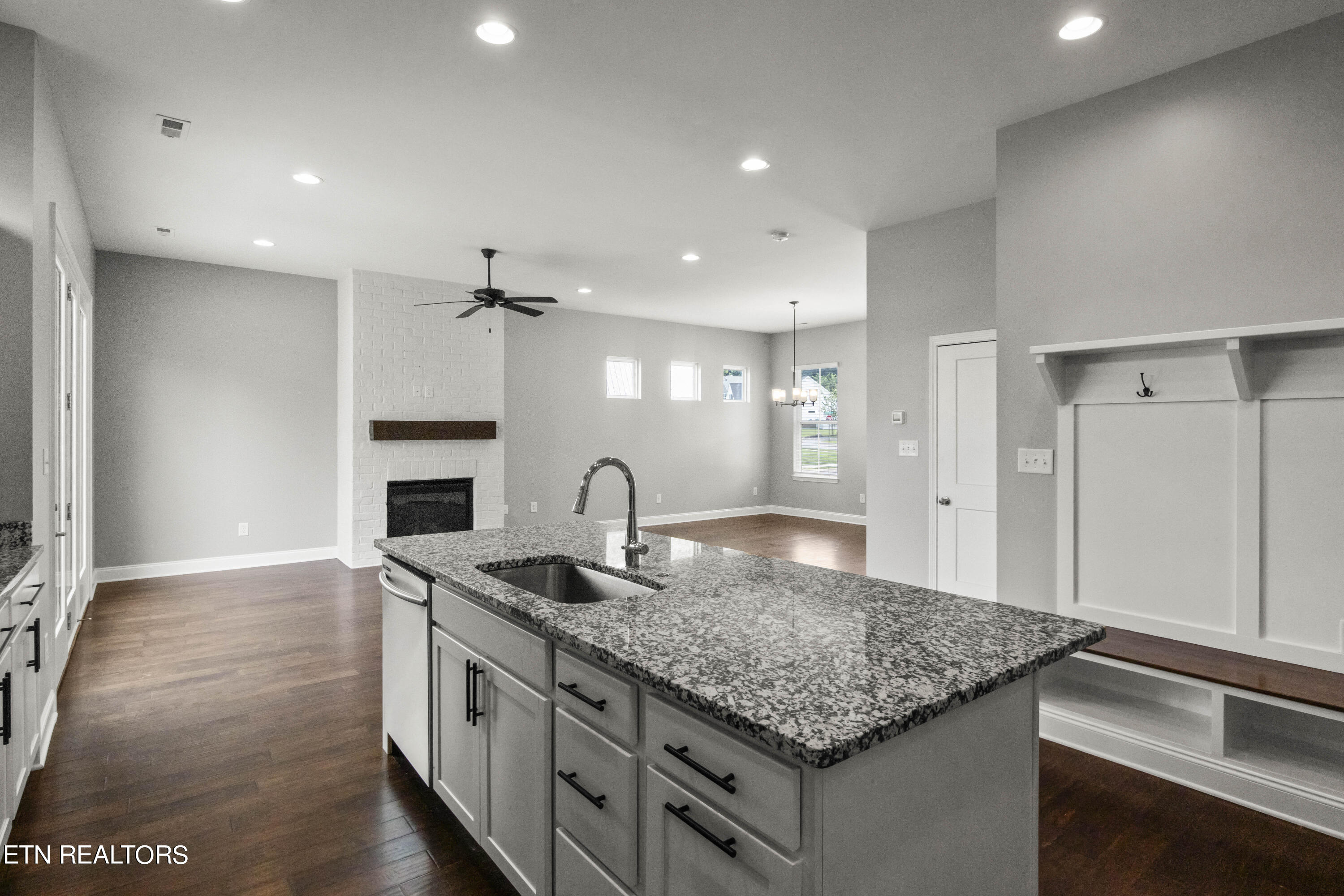 1111 Belle Pond Avenue Knoxville TN 37932
