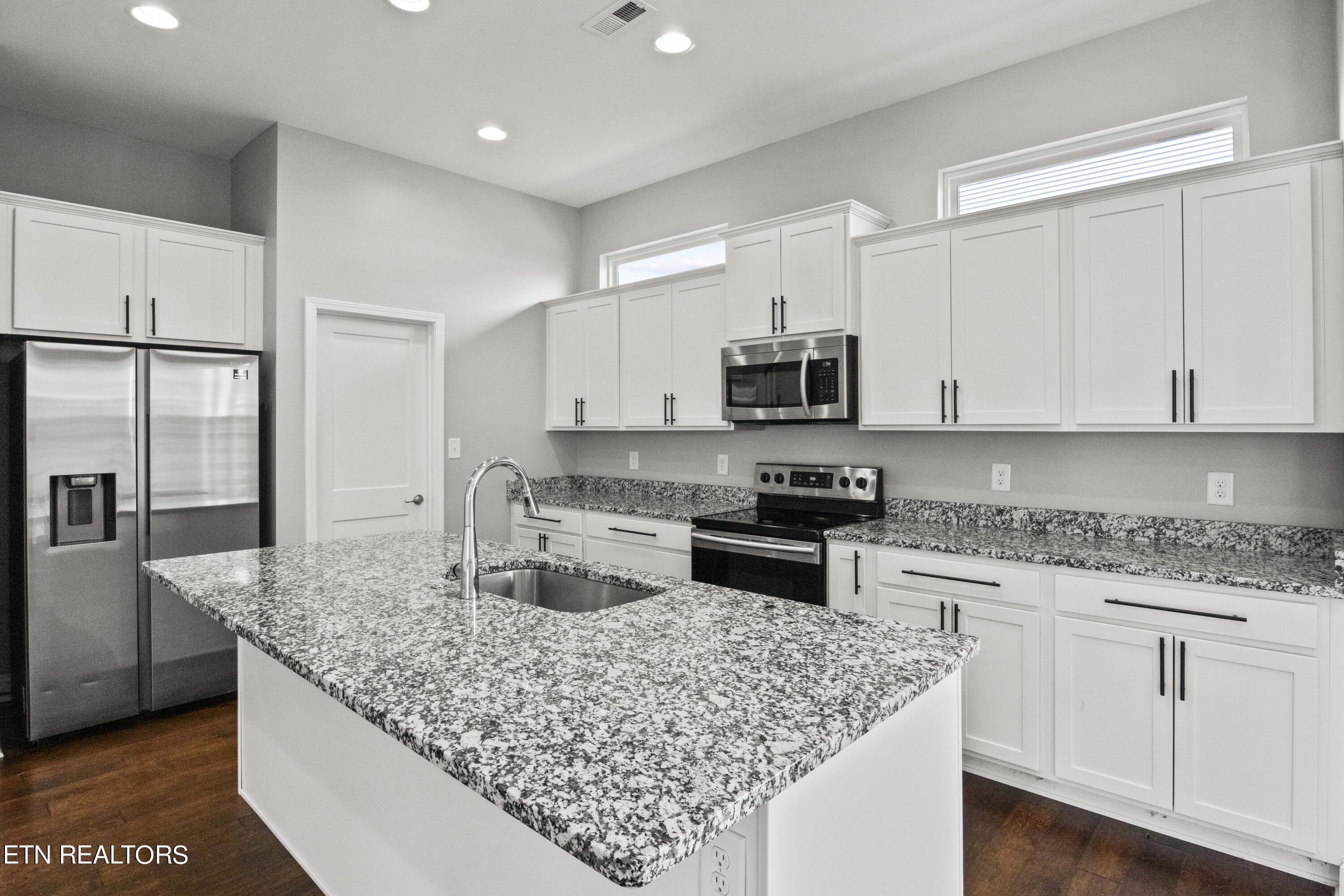 1111 Belle Pond Avenue Knoxville TN 37932