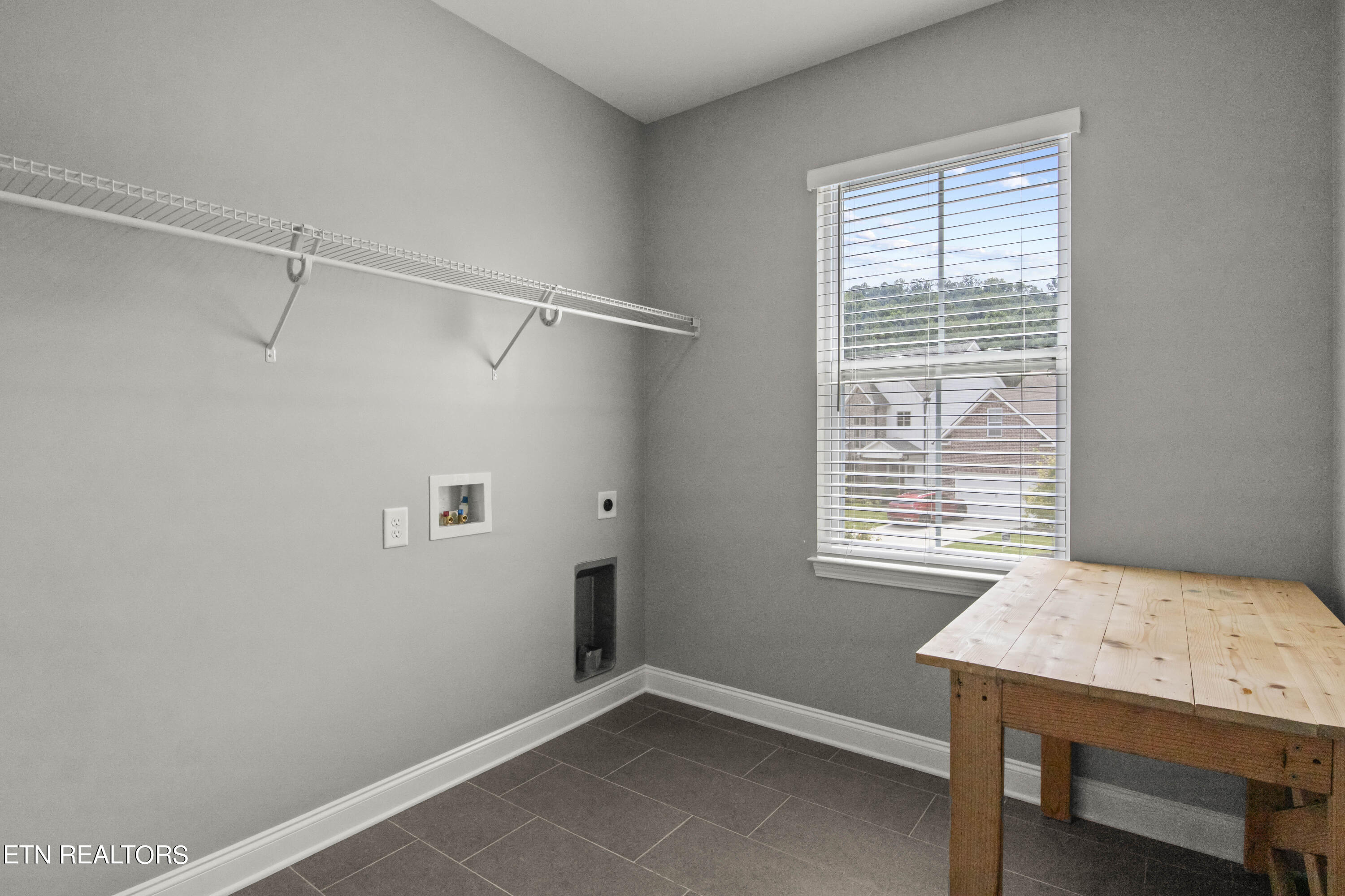1111 Belle Pond Avenue Knoxville TN 37932
