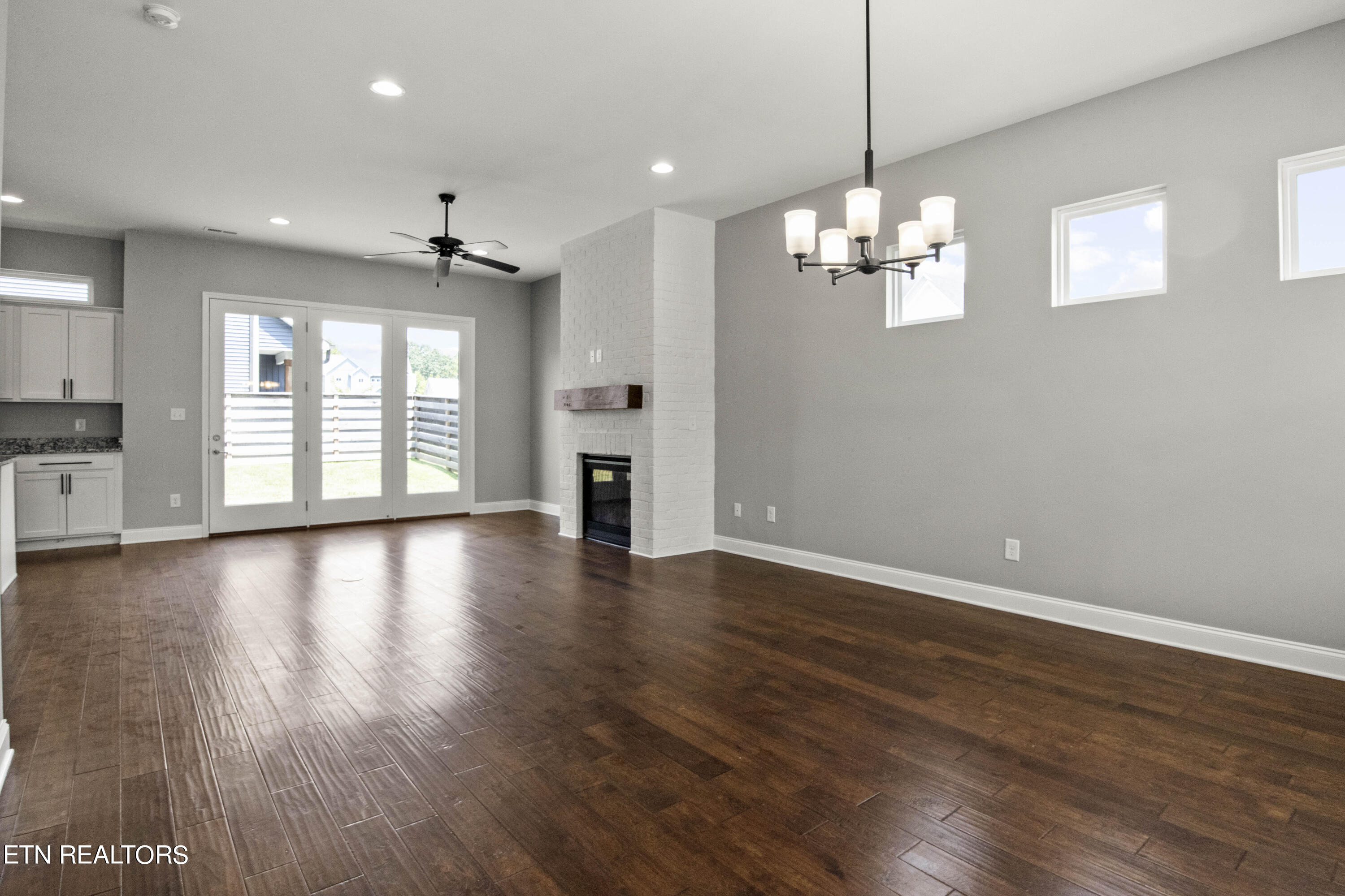 1111 Belle Pond Avenue Knoxville TN 37932
