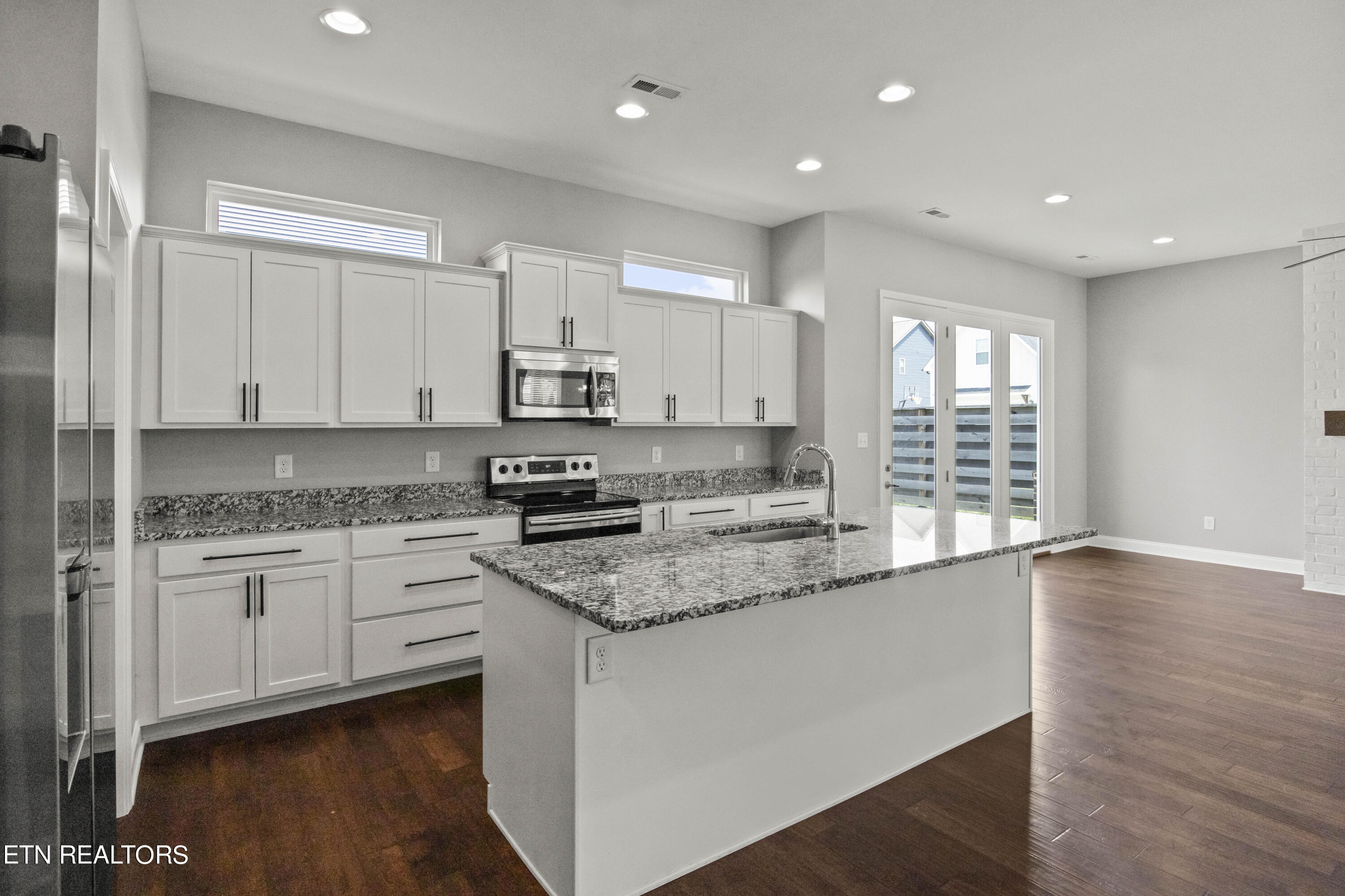 1111 Belle Pond Avenue Knoxville TN 37932
