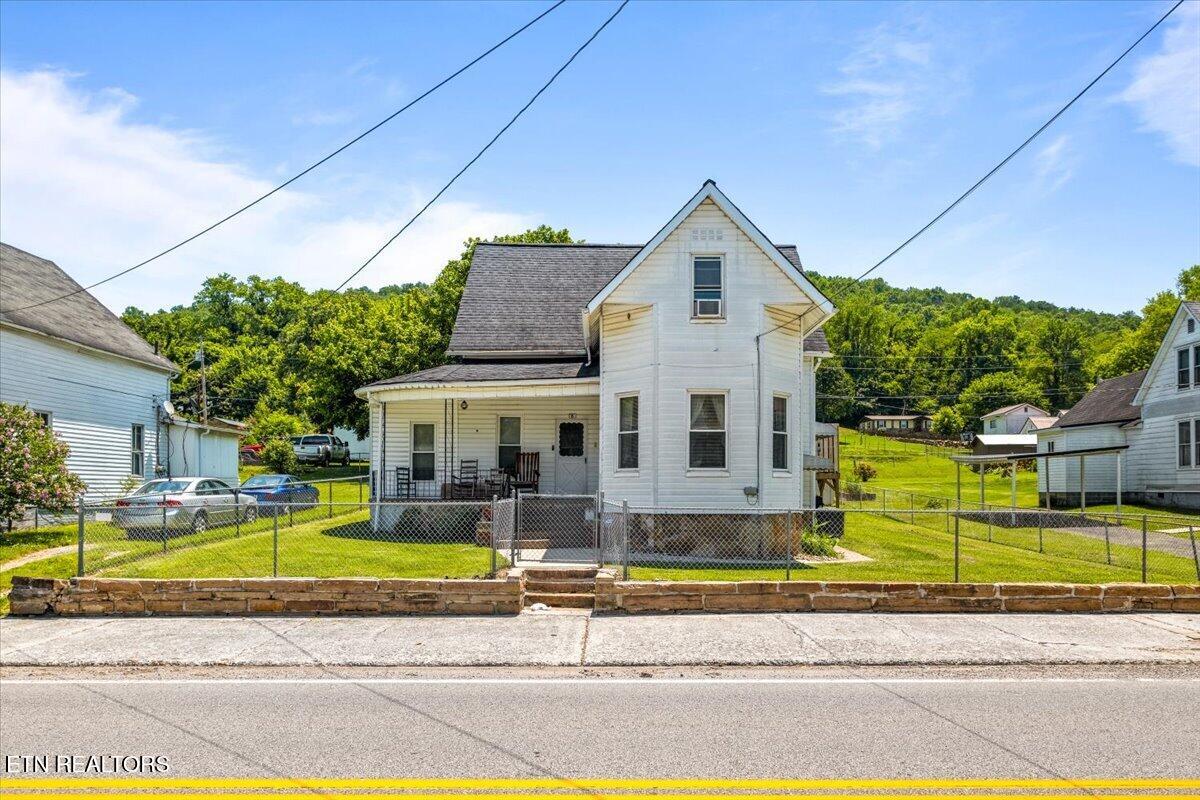 781 S Main Street Jellico TN 37762
