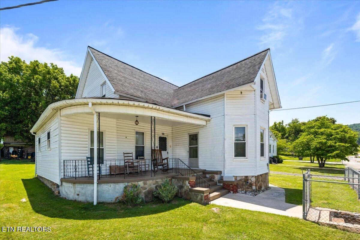 781 S Main Street Jellico TN 37762