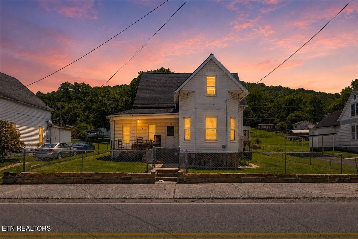 781 S Main Street Jellico TN 37762