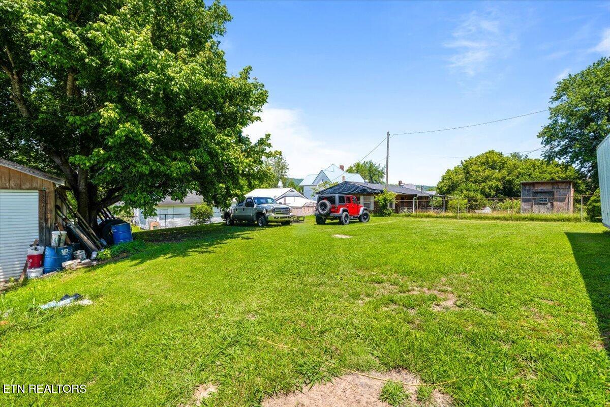 781 S Main Street Jellico TN 37762