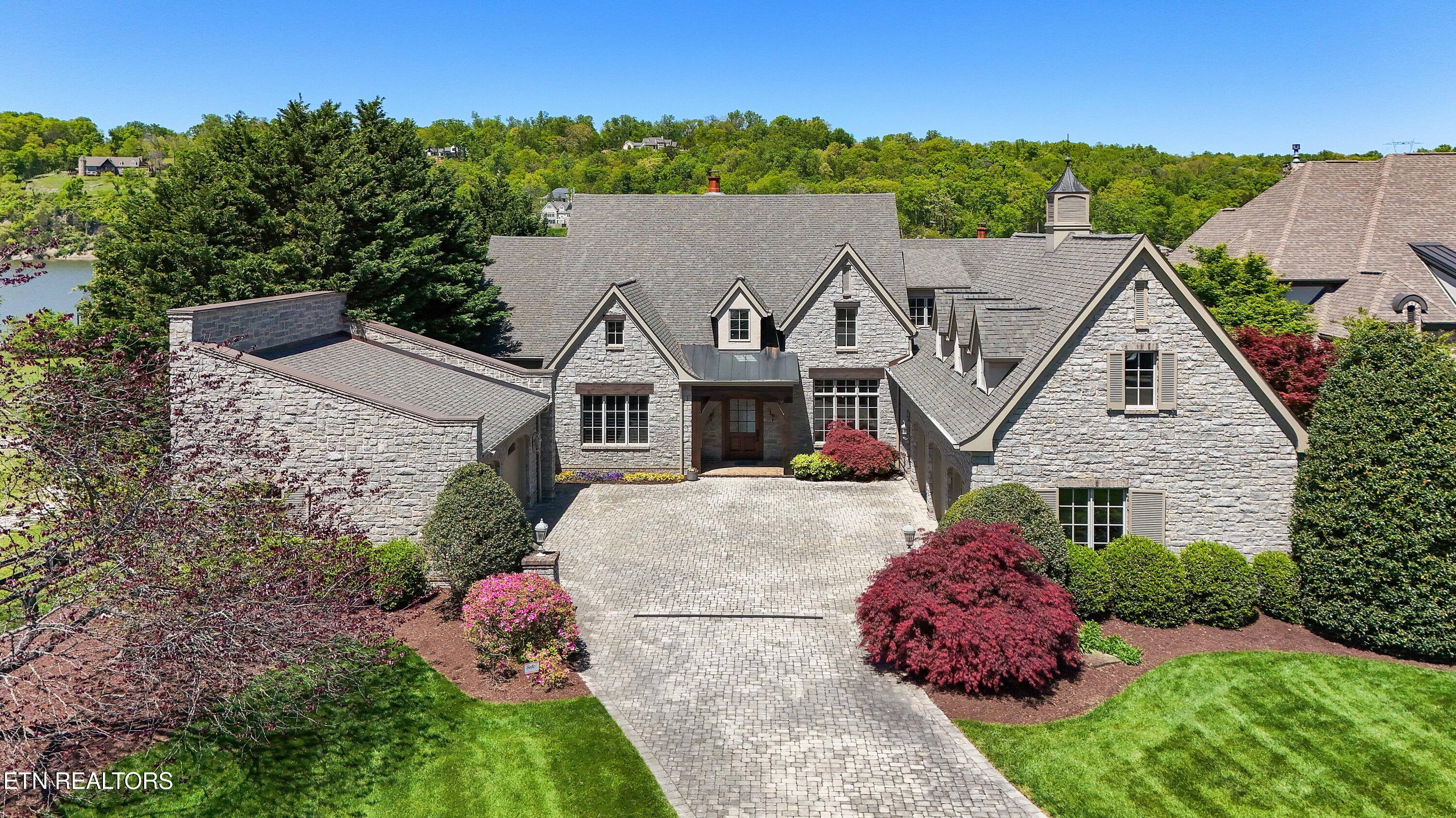 3774 Edgewater Way Louisville TN 37777
