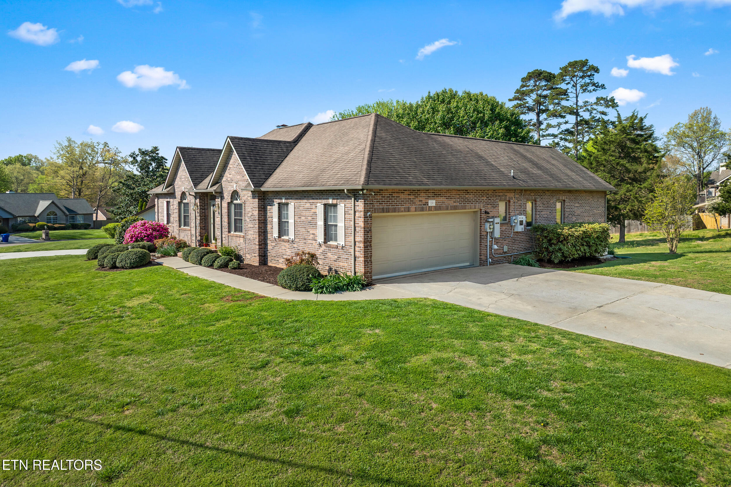 3201 Roanoke Circle Knoxville TN 37920