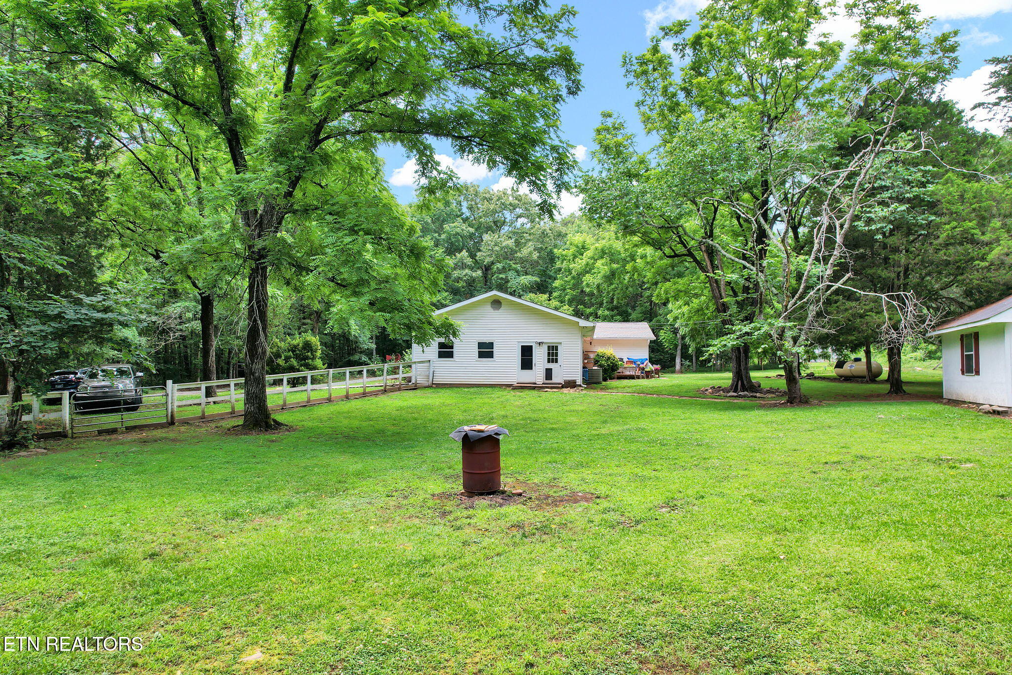718 Dewind Drive Pikeville TN 37367