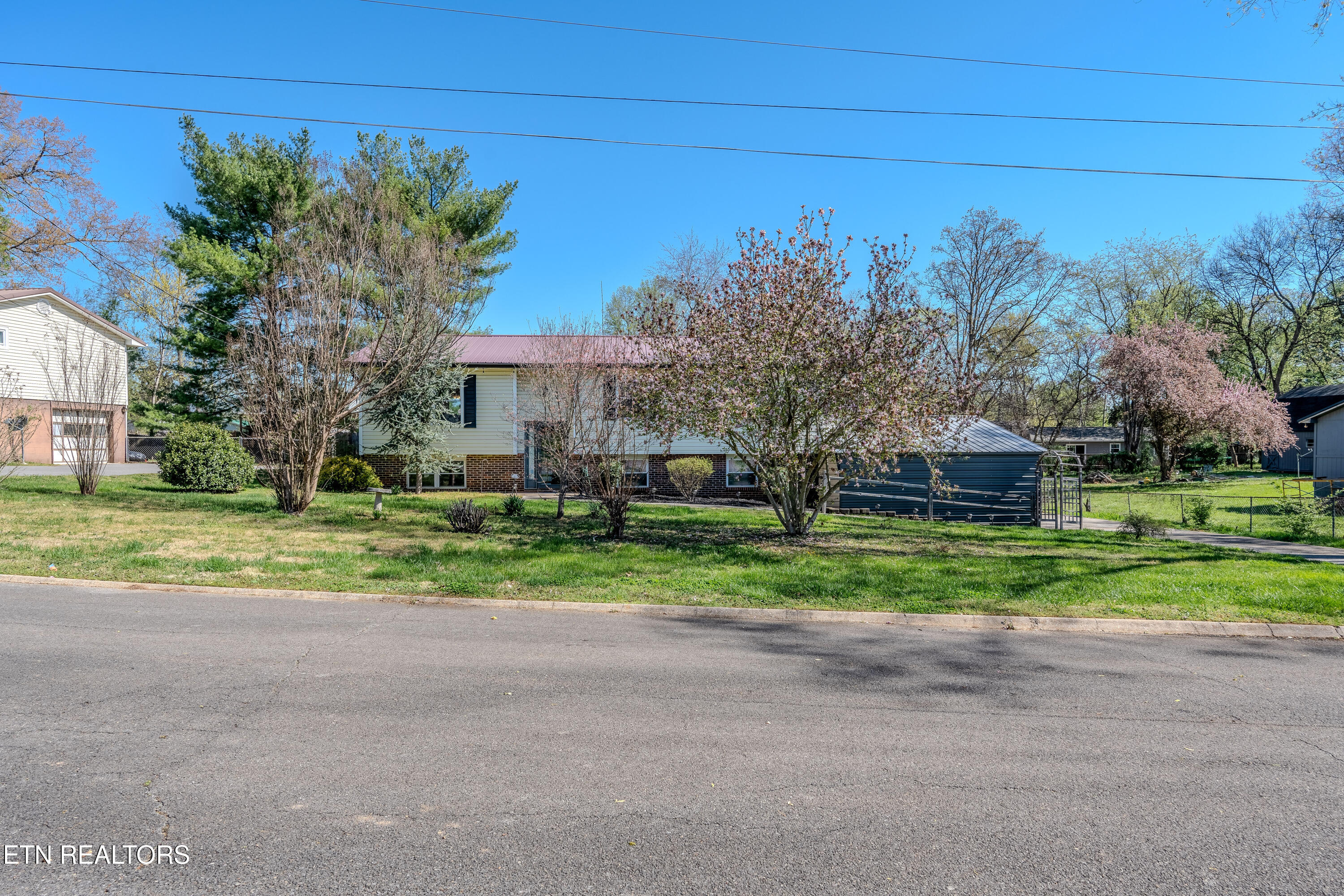 212 Virginia Drive Seymour TN 37865