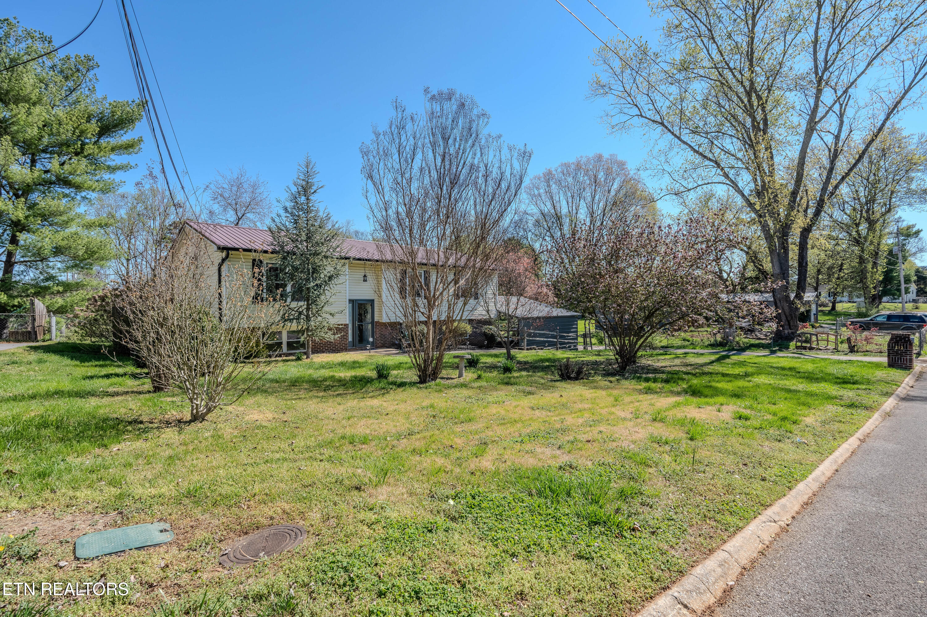 212 Virginia Drive Seymour TN 37865