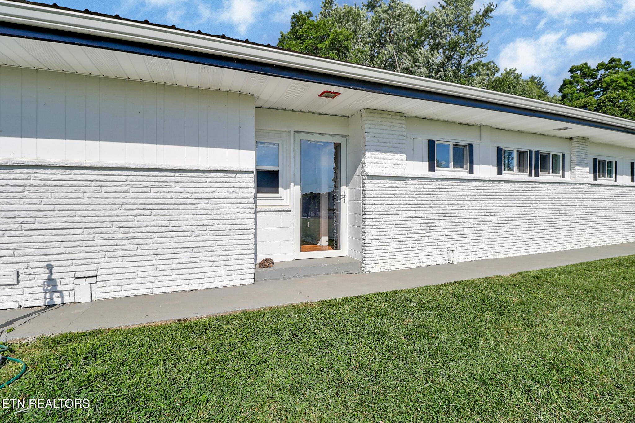 1104 Allardt Highway Jamestown TN 38556