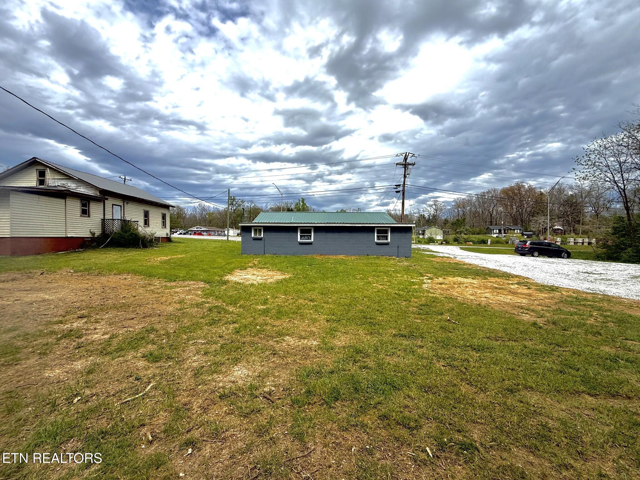 1074 S Main Street Crossville TN 38555