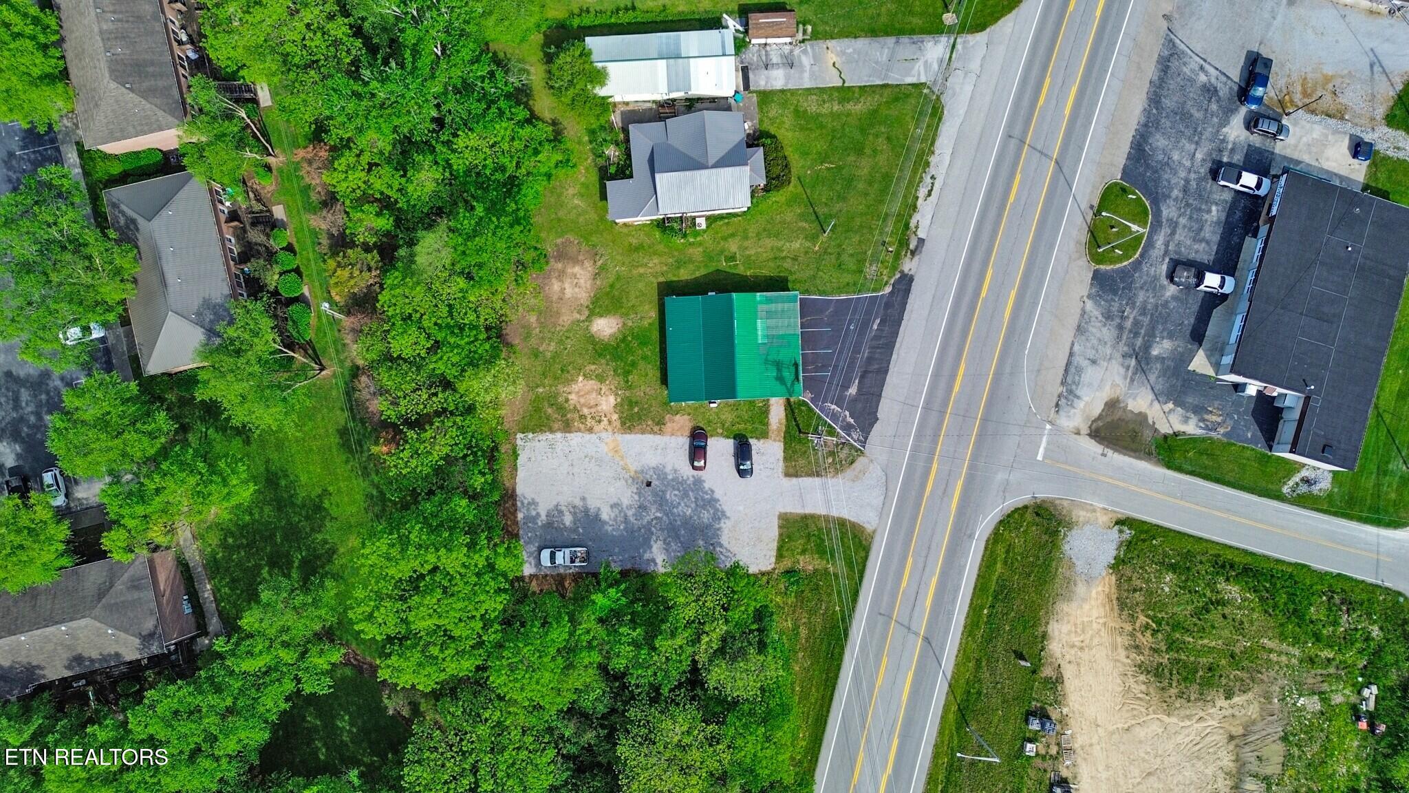 1074 S Main Street Crossville TN 38555