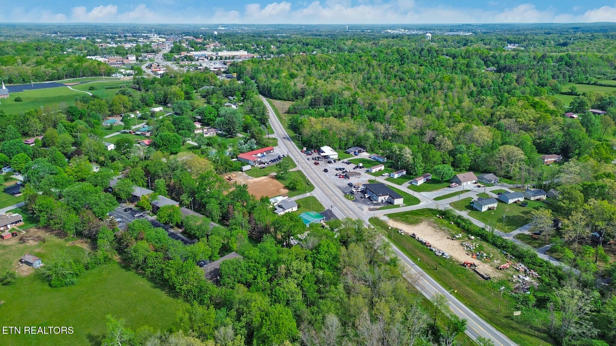 1074 S Main Street Crossville TN 38555