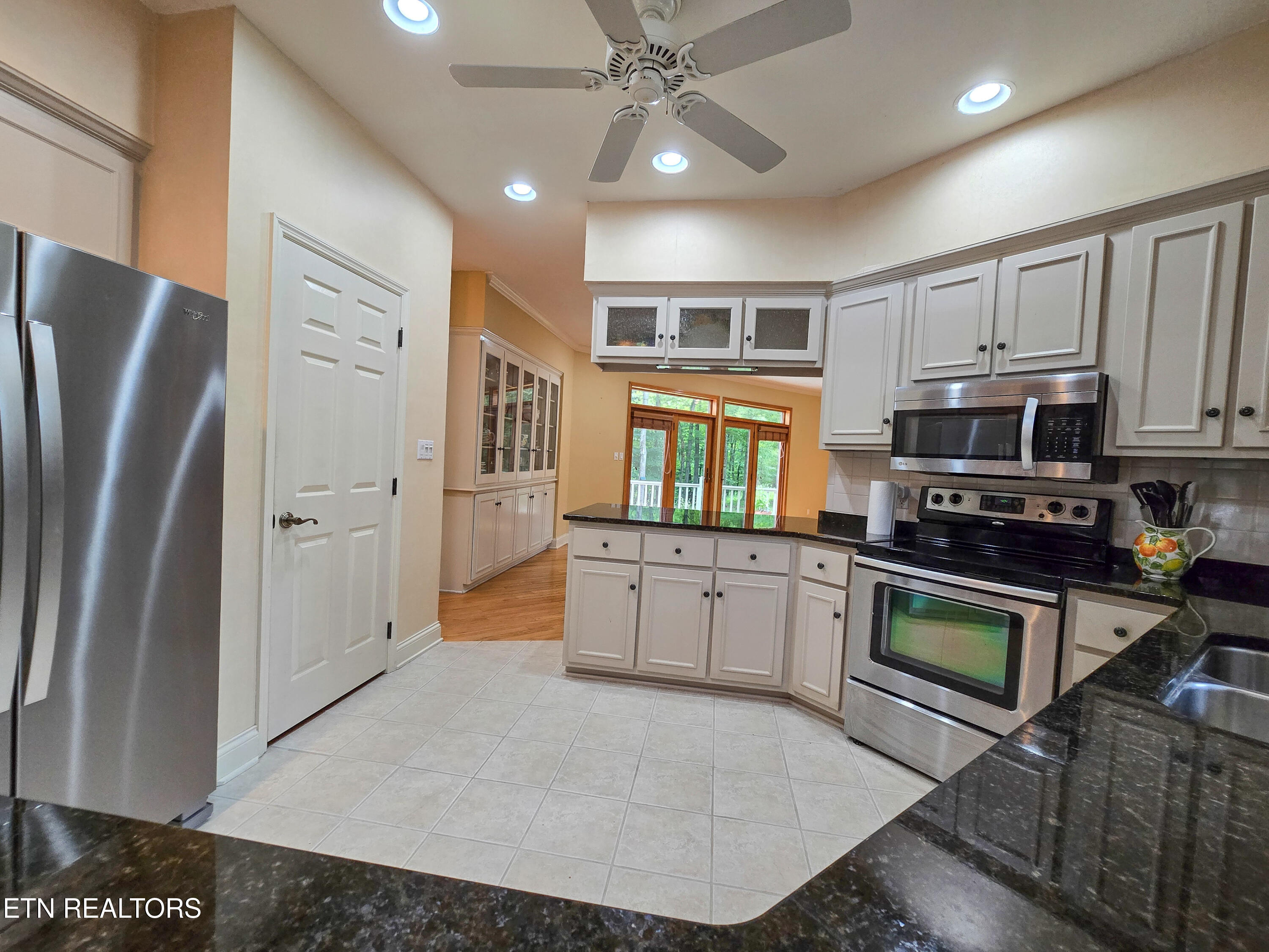 337 Fox Ridge Lane Caryville TN 37714