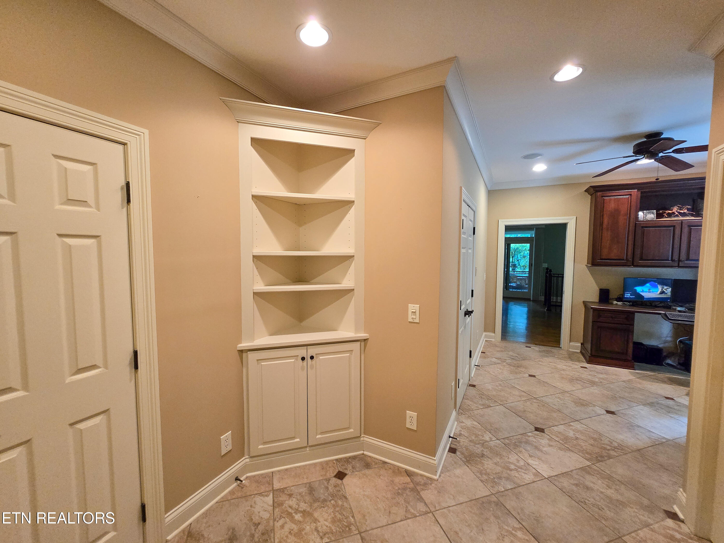 337 Fox Ridge Lane Caryville TN 37714