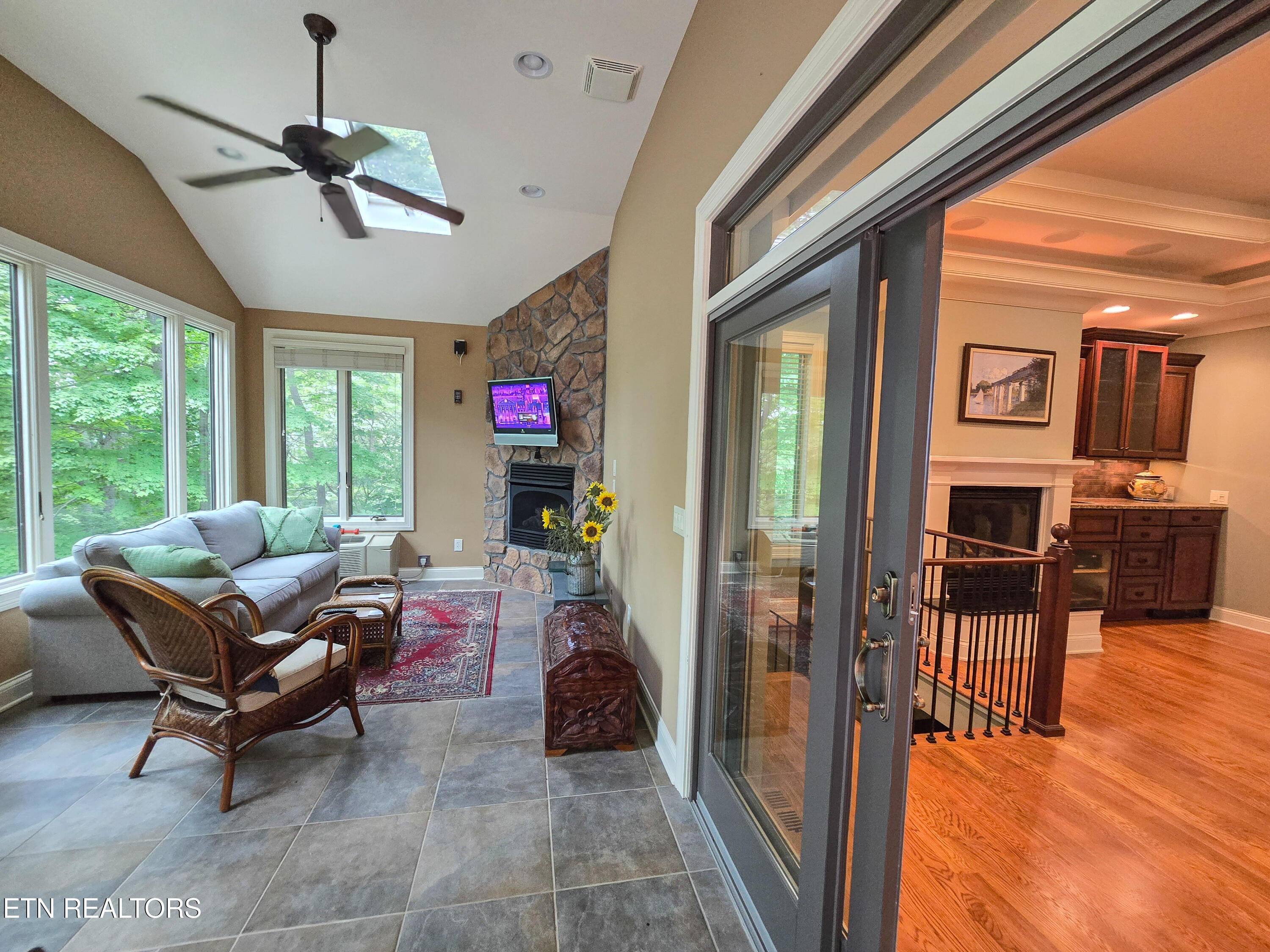 337 Fox Ridge Lane Caryville TN 37714