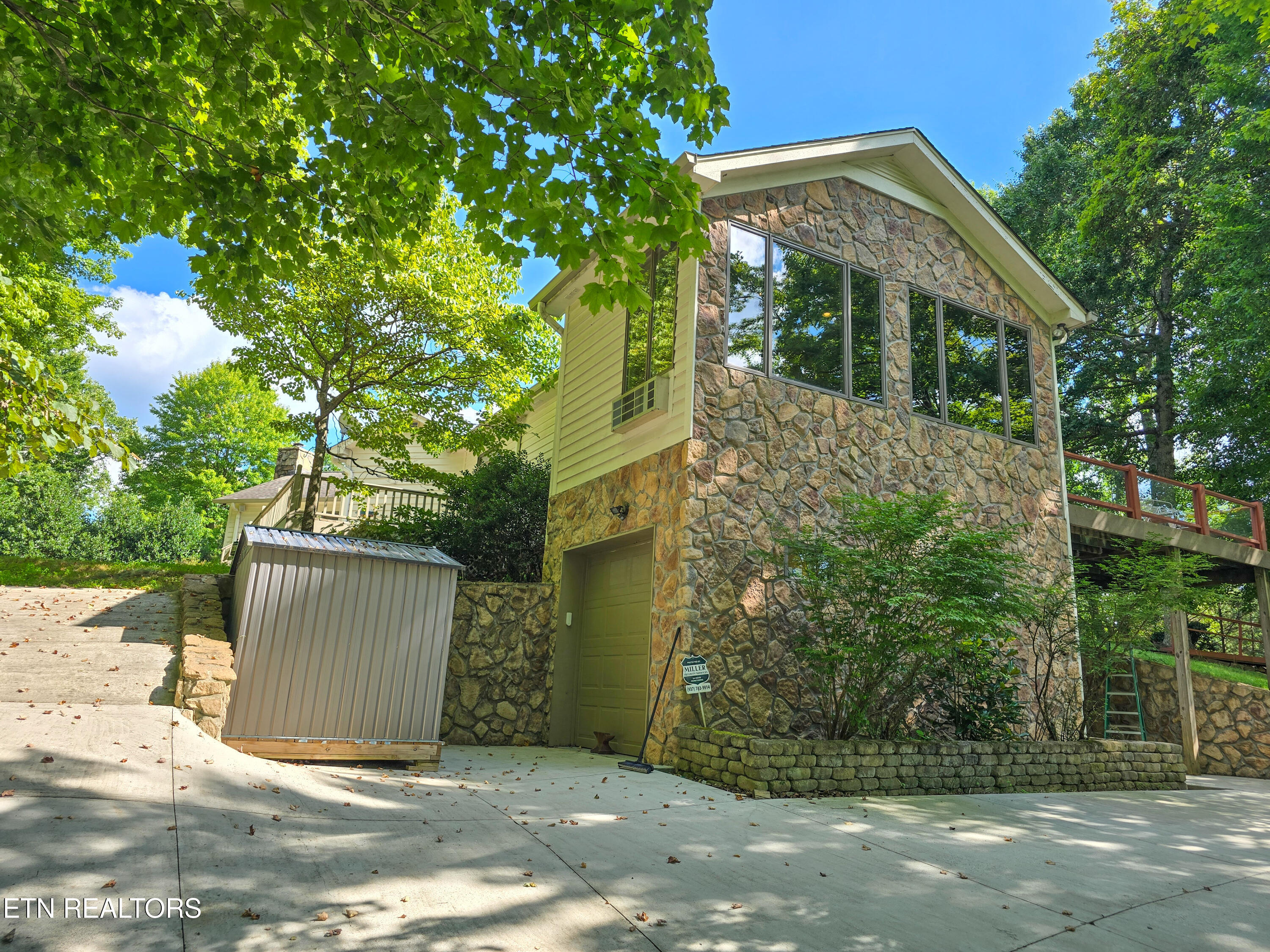 337 Fox Ridge Lane Caryville TN 37714