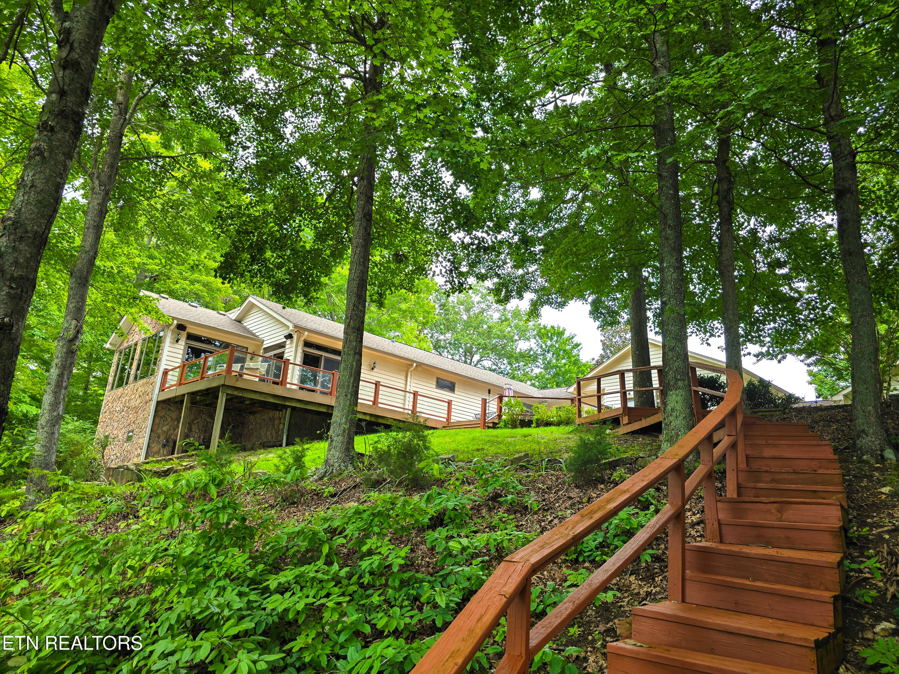 337 Fox Ridge Lane Caryville TN 37714