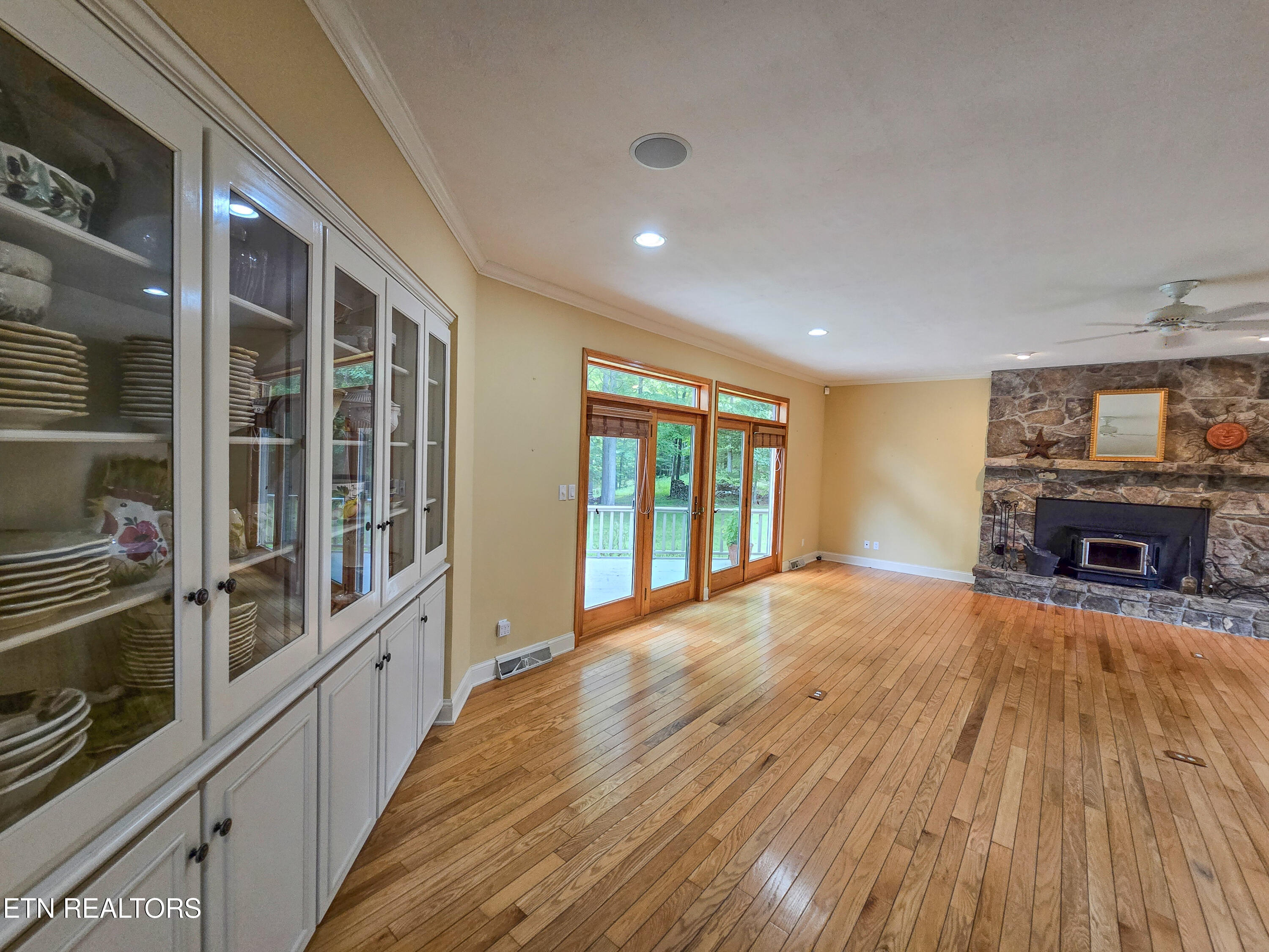 337 Fox Ridge Lane Caryville TN 37714