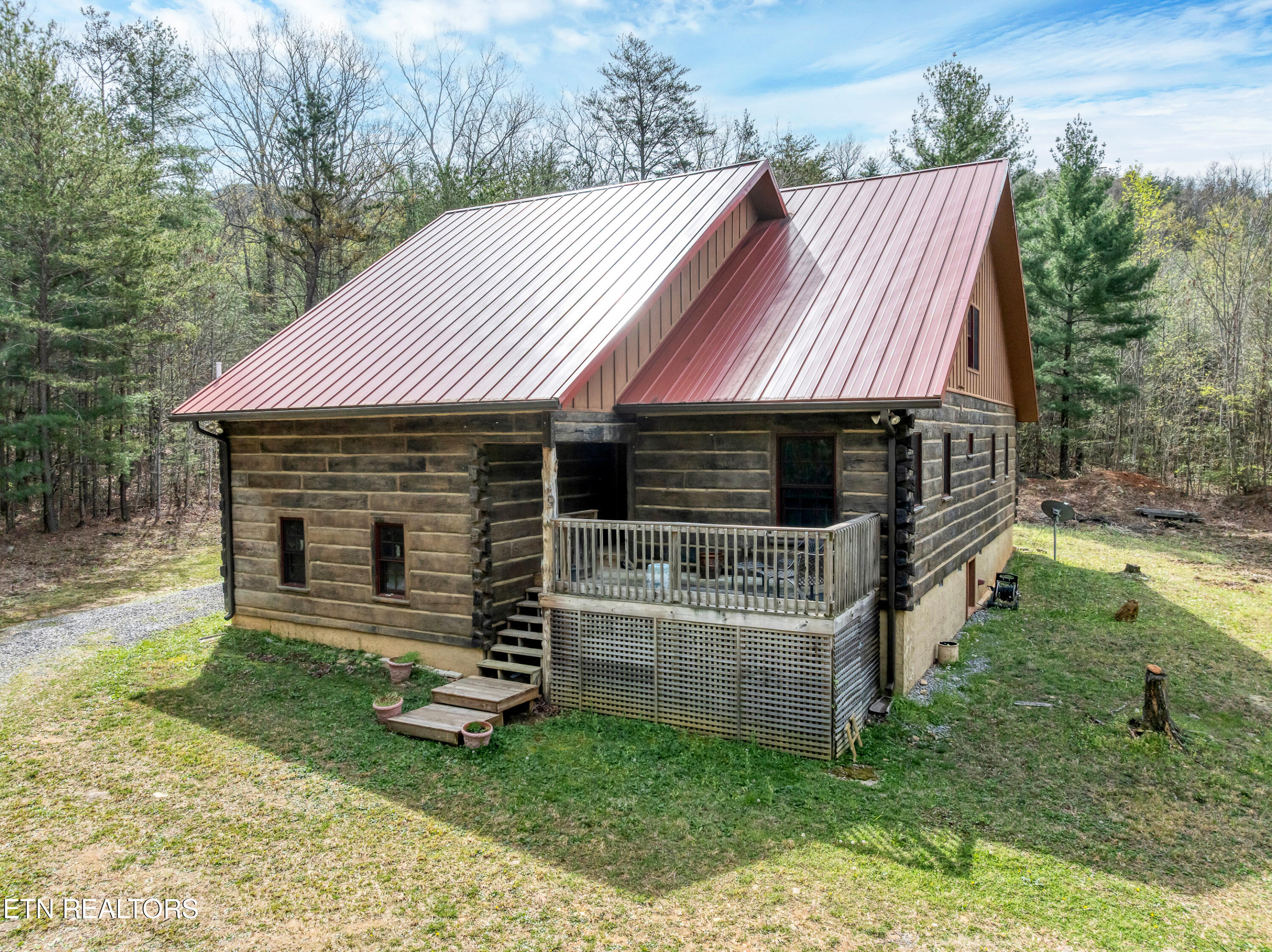 2566 Smithfield Road Tellico Plains TN 37385