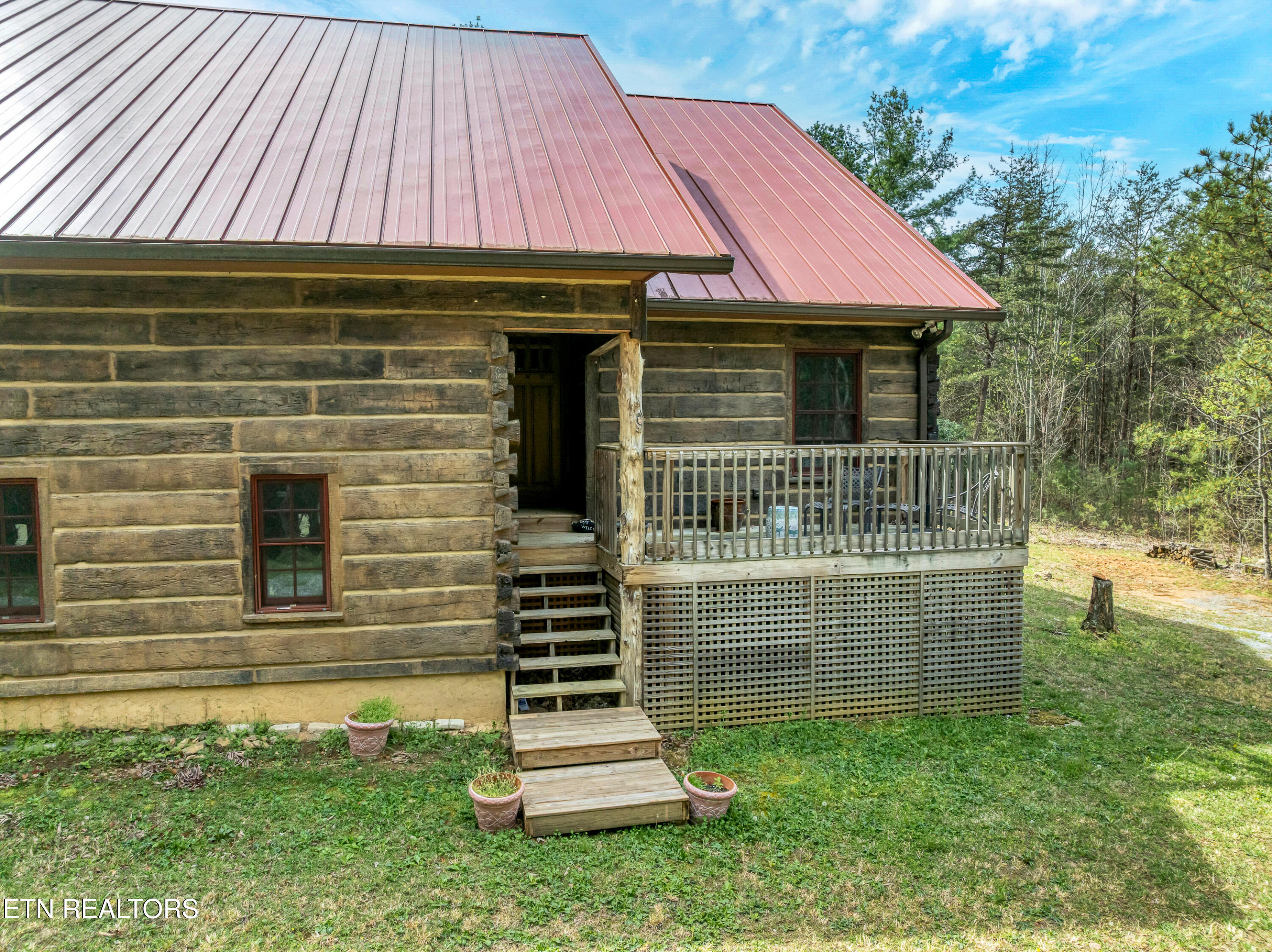 2566 Smithfield Road Tellico Plains TN 37385