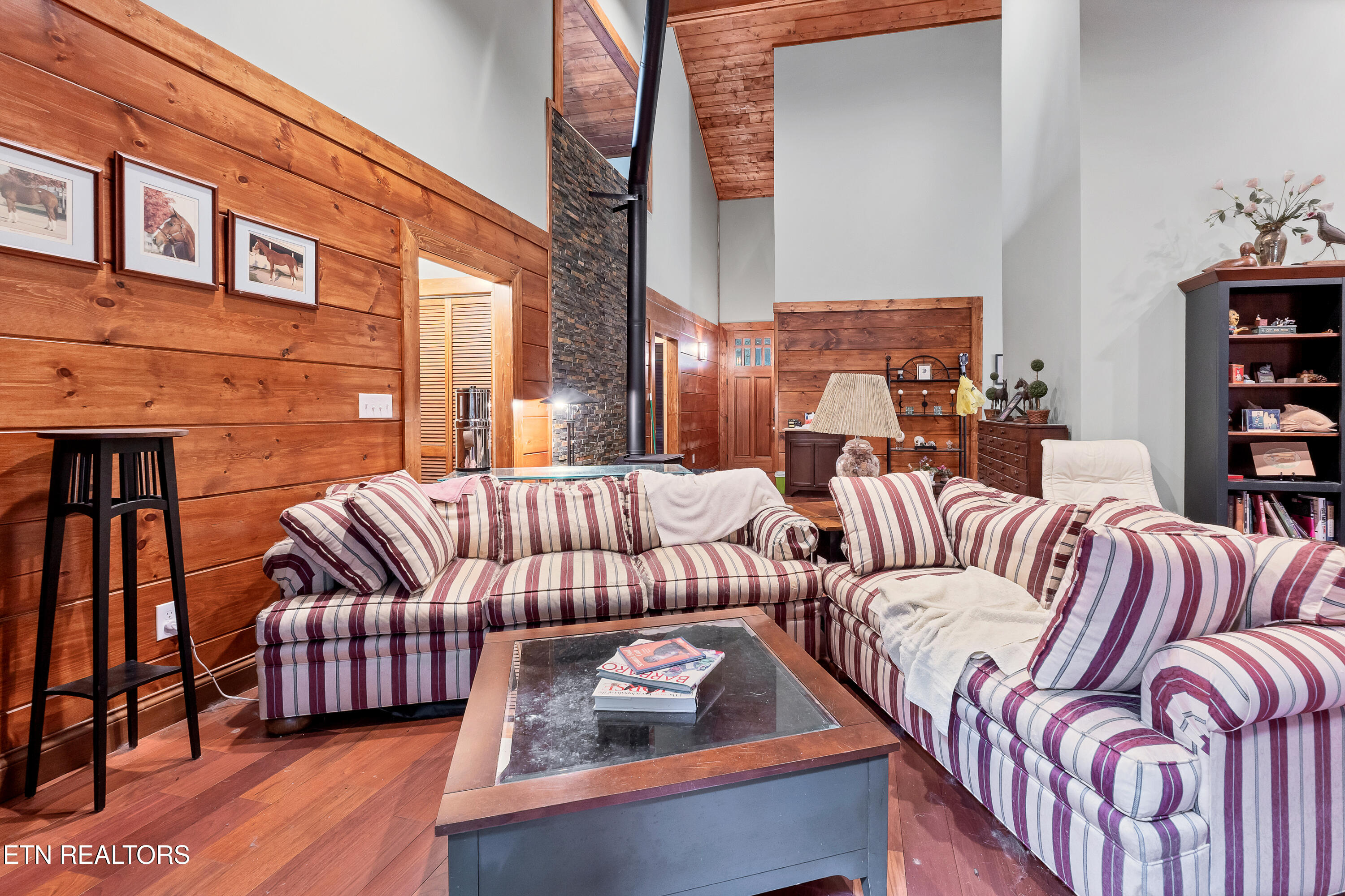 2566 Smithfield Road Tellico Plains TN 37385